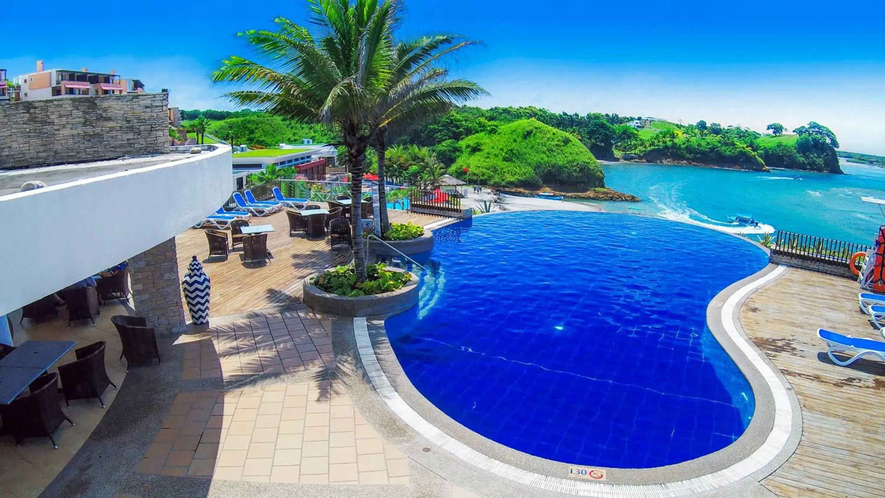 Day in Royal Decameron Mompiche - All Inclusive Day in Royal Decameron Mompiche - All Inclusive