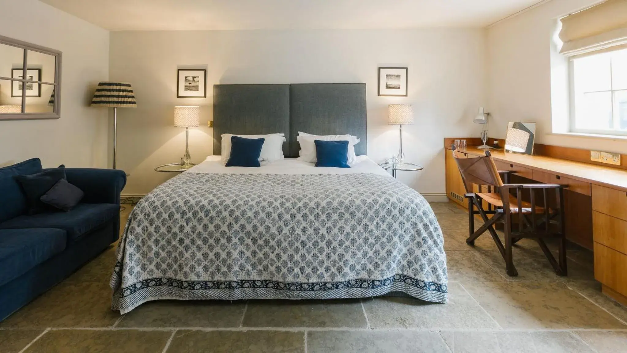 Luxury Double Room - single occupancy in The White Swan Inn Luxury Double Room - single occupancy in The White Swan Inn