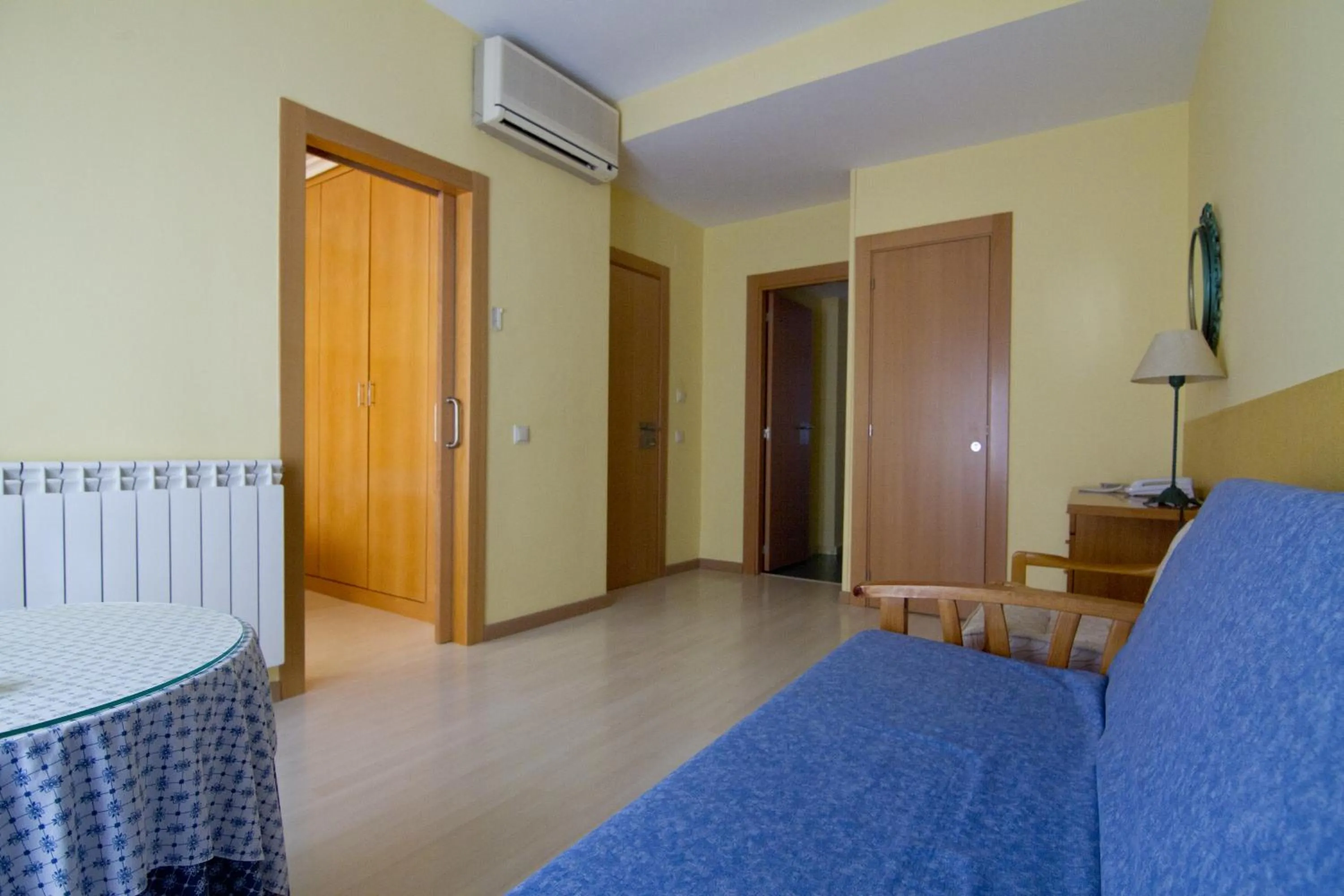 Seating area in Hotel Isasa