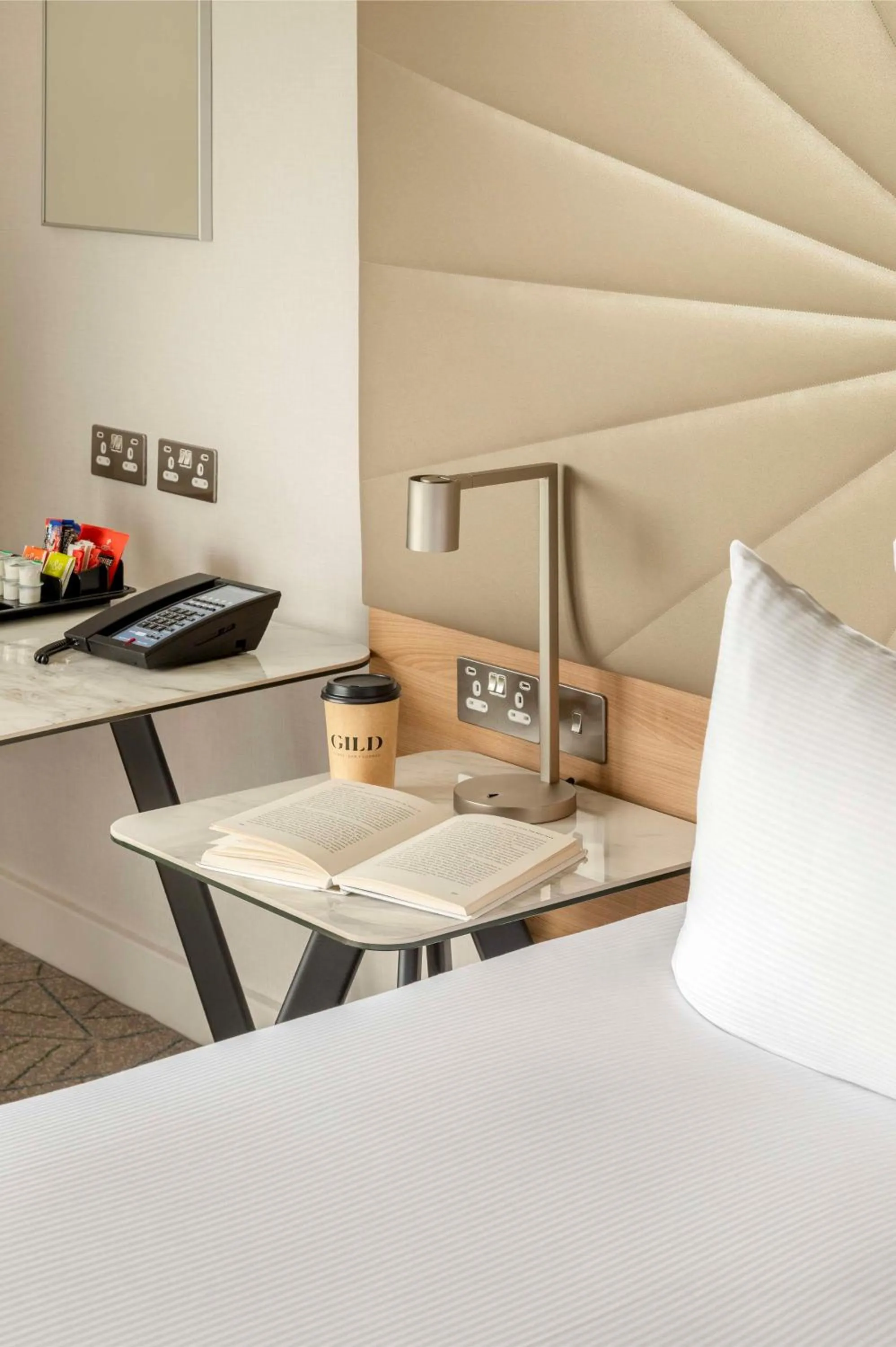 Bed in Hilton Birmingham Metropole Hotel