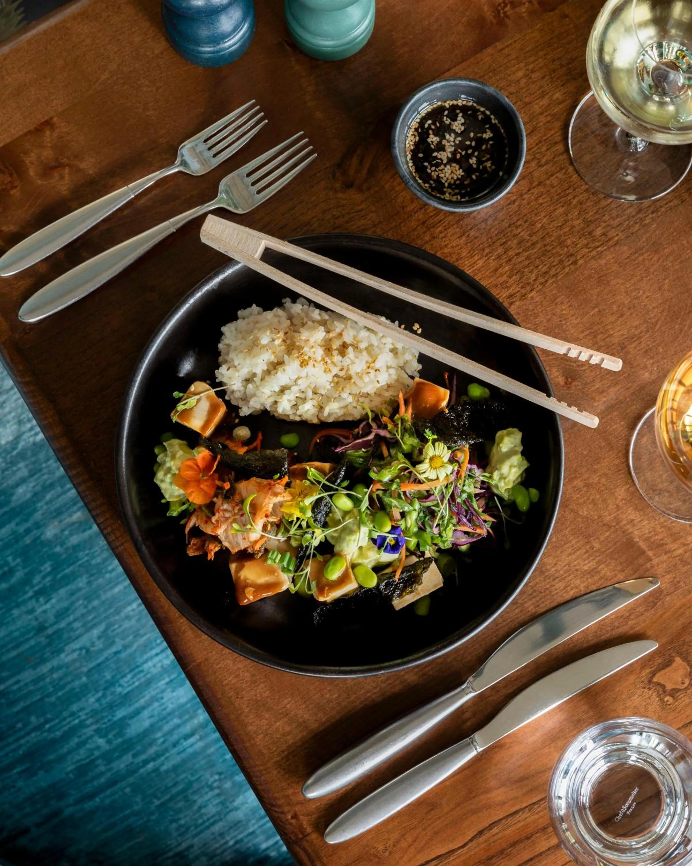 Dining area in Hilton Birmingham Metropole Hotel