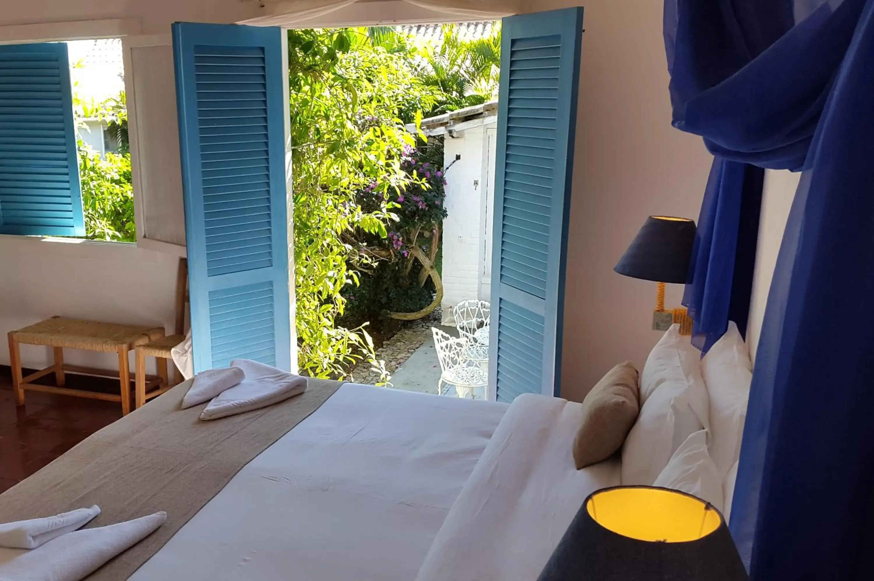 Deluxe Double Room with Garden View and Patio in Pousada Casa Búzios Deluxe Double Room with Garden View and Patio in Pousada Casa Búzios