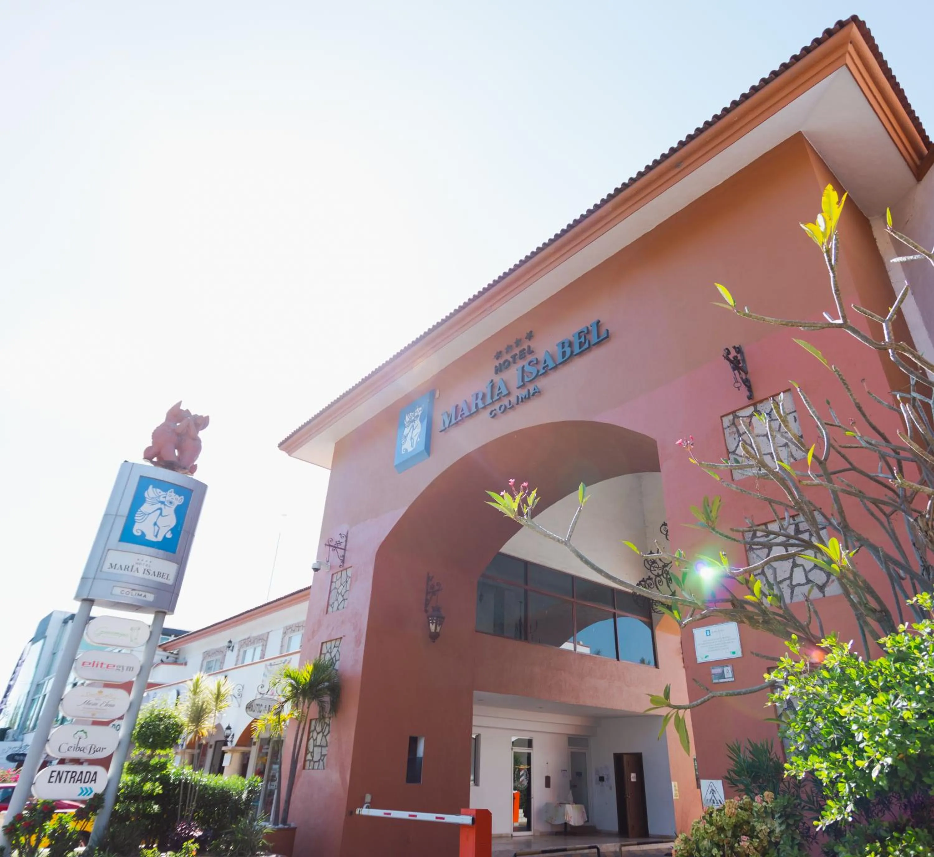 Property building in María Isabel Colima