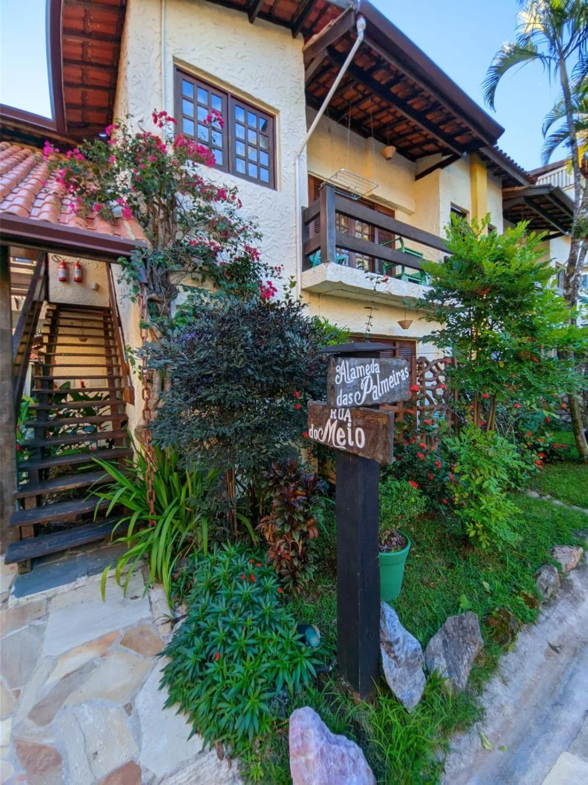 Garden in Villa'l Mare Hotel