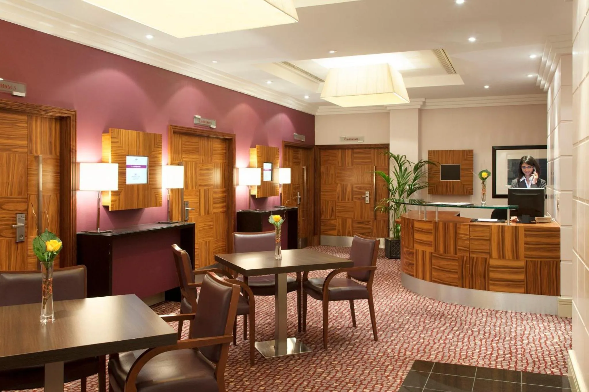 Meeting/conference room in Crowne Plaza Reading
