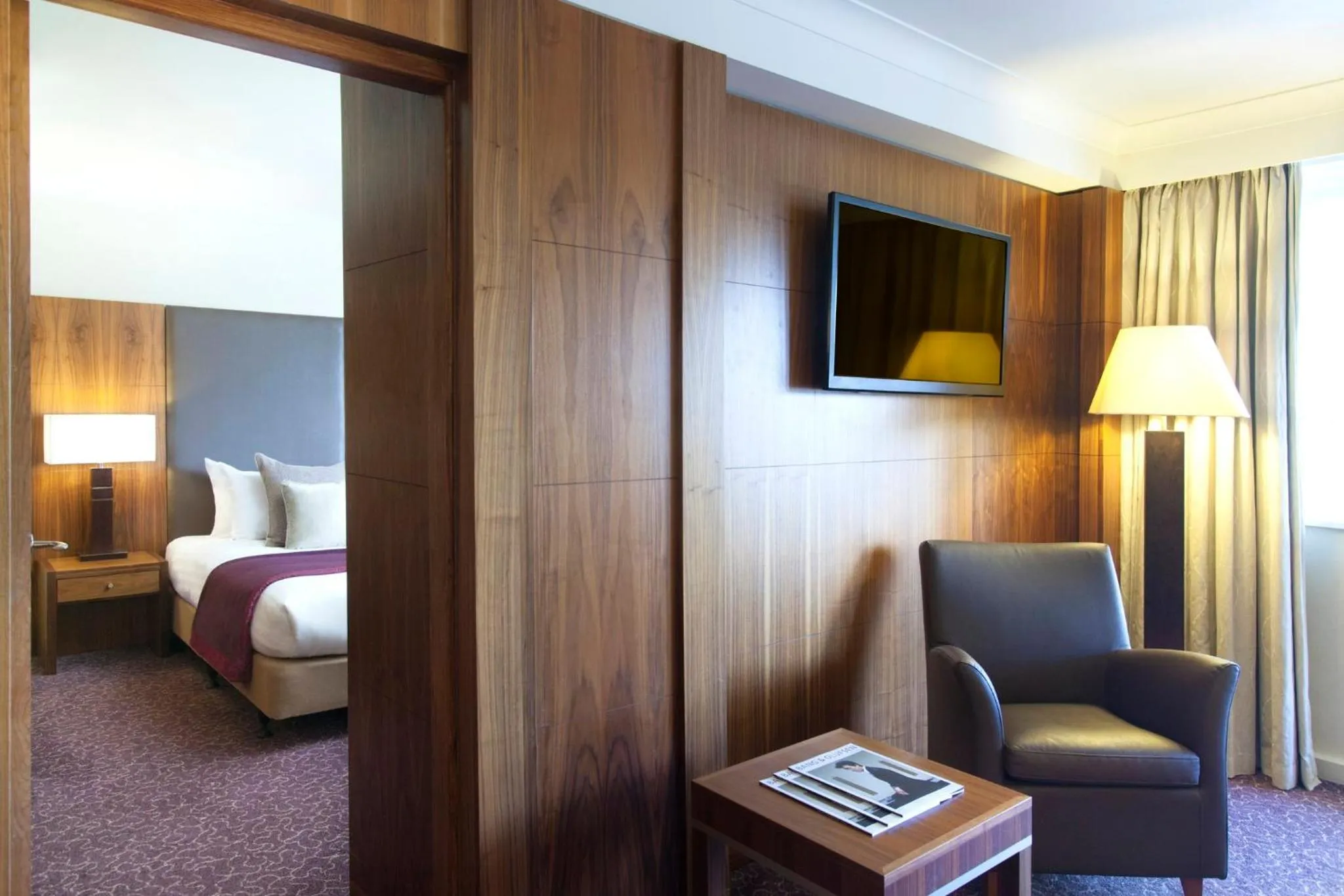 Photo of the whole room in Crowne Plaza Reading