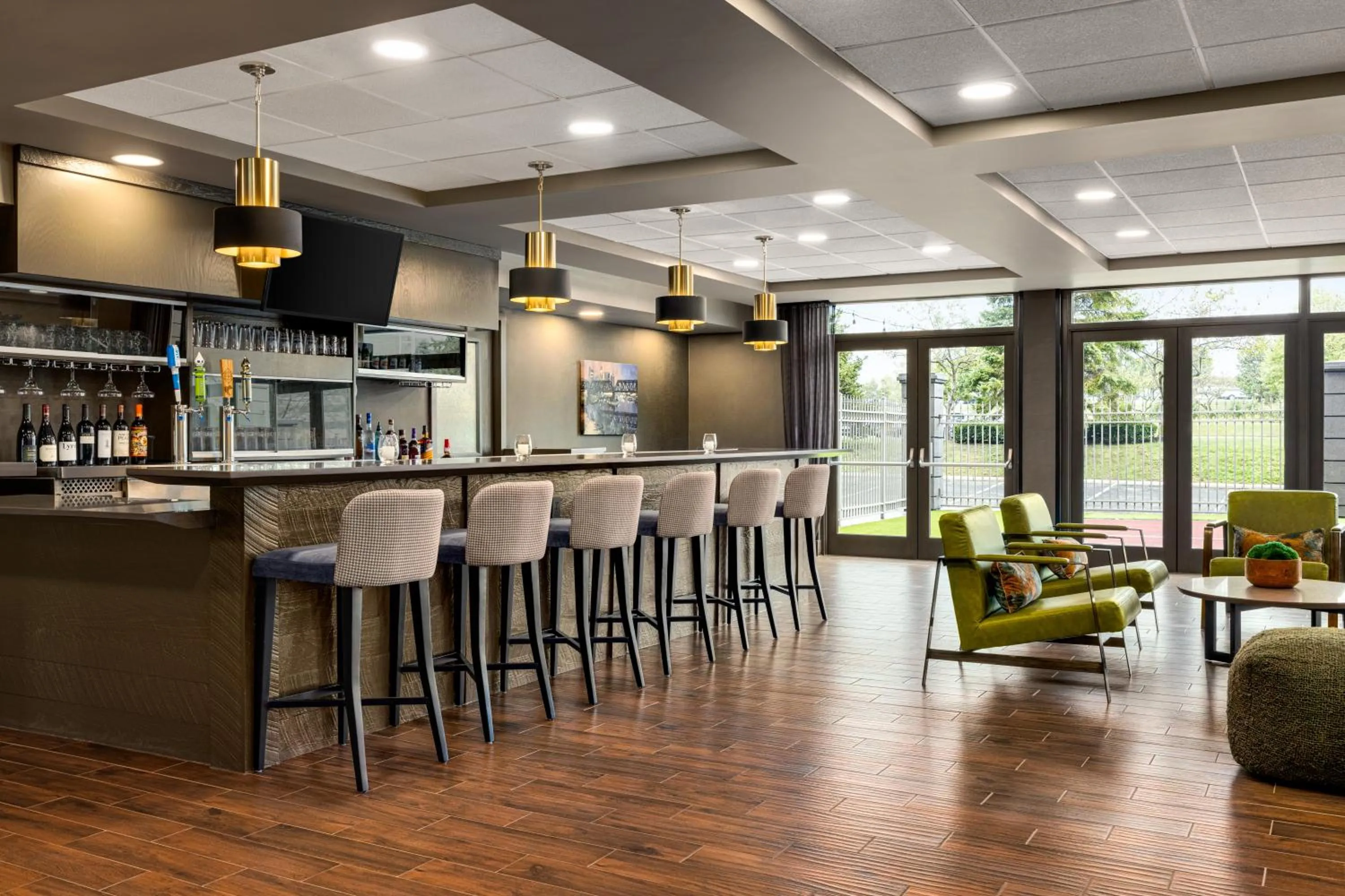 Restaurant/places to eat in Four Points by Sheraton Columbus-Polaris