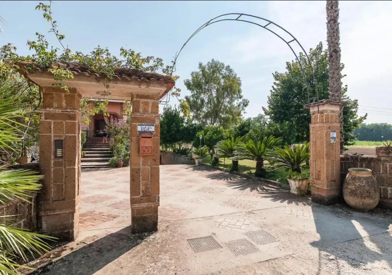 Facade/entrance in Villa Rosa Lifestyle B&B