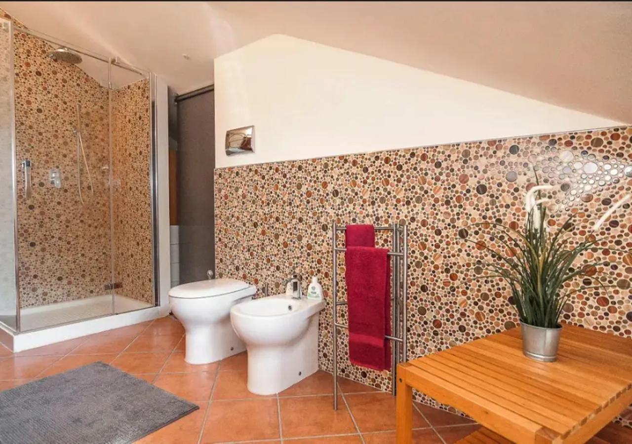 Shower in Villa Rosa Lifestyle B&B