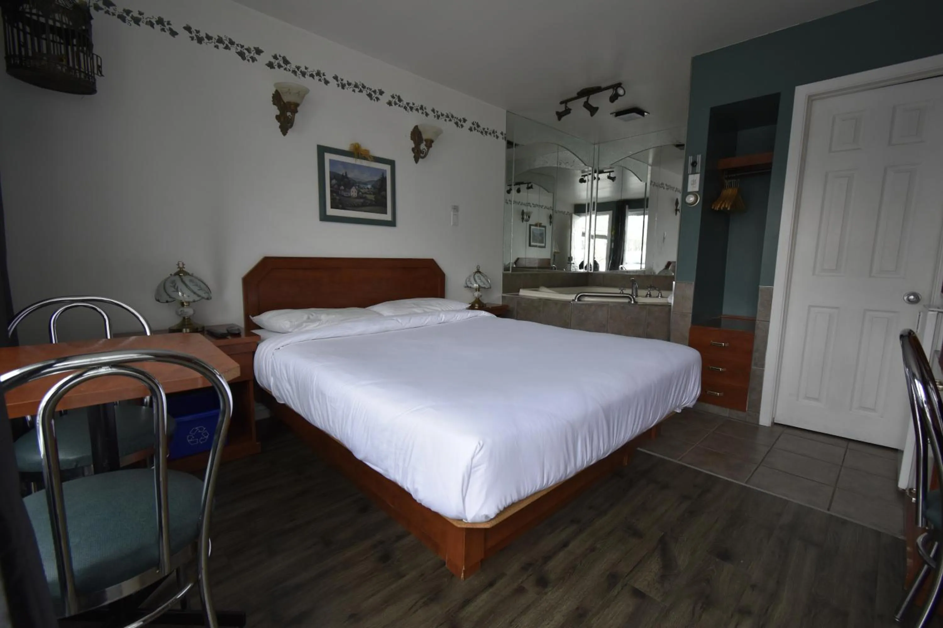 Queen Room with Spa Bath in Motel ANF