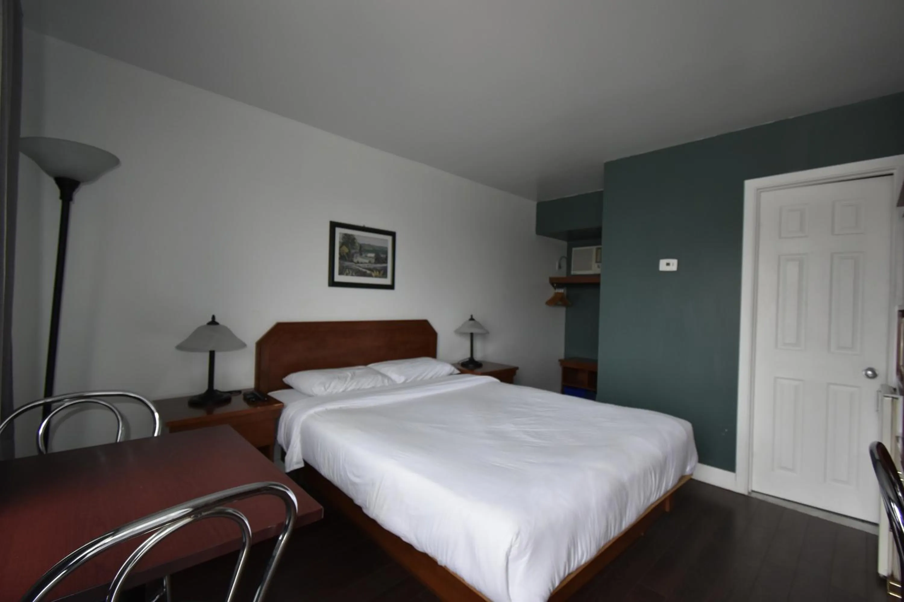 Queen Room in Motel ANF