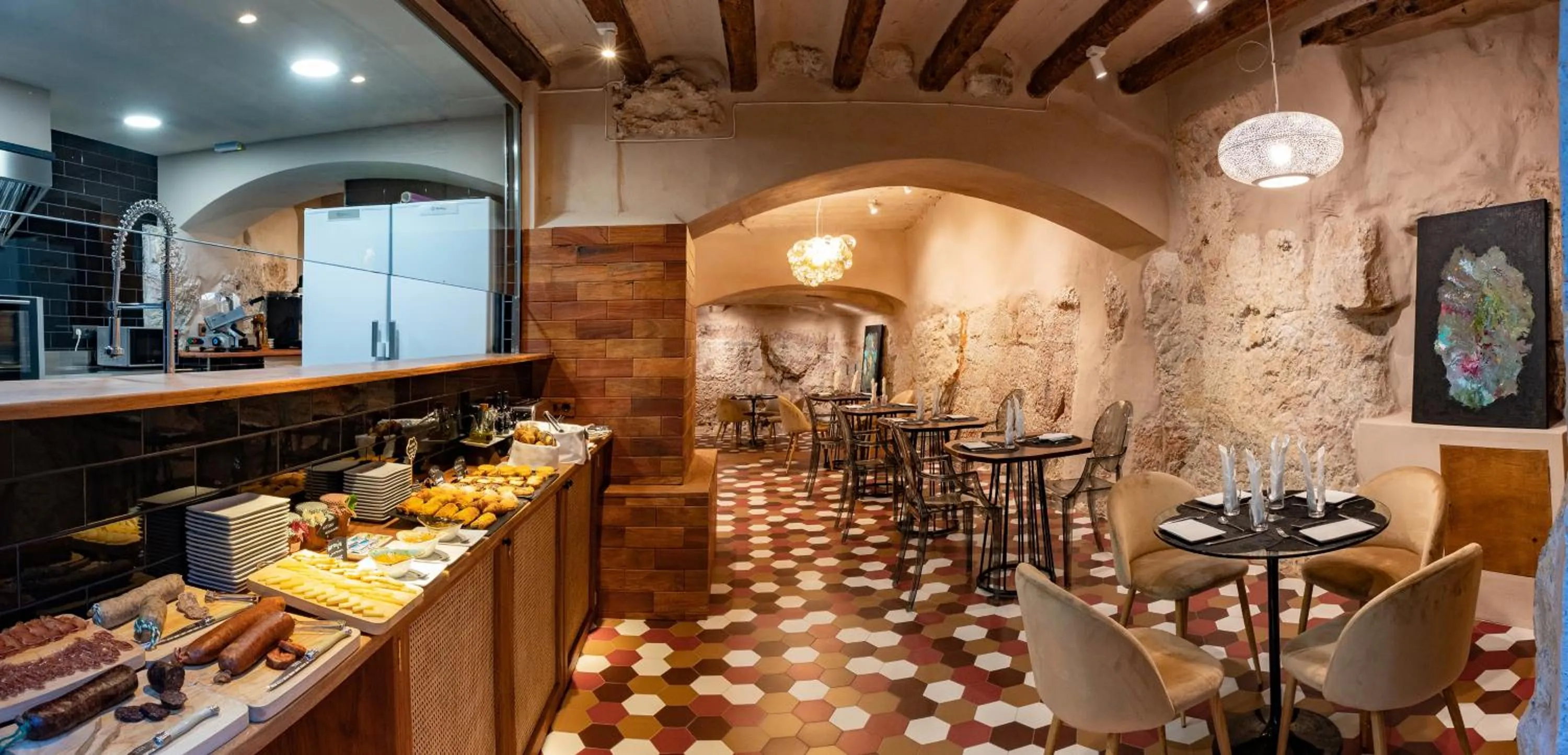 Buffet breakfast in El Palauet del Priorat