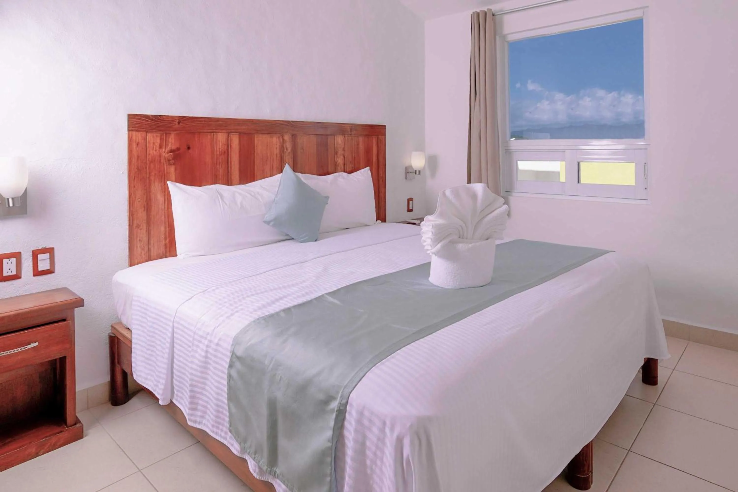 Bedroom, Bed in Villas & Resort Luz de Luna