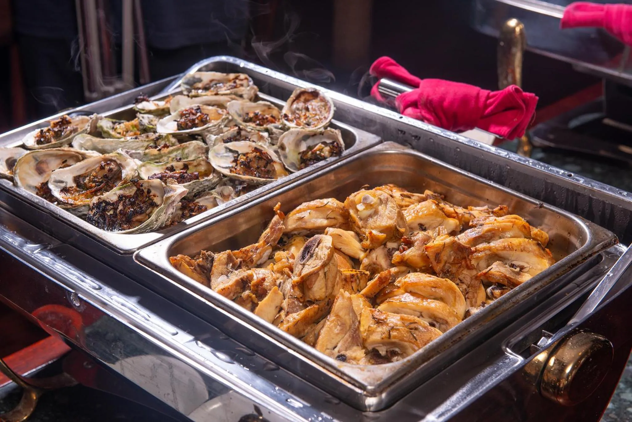 Restaurant/places to eat in Emeraude Classic Cruises