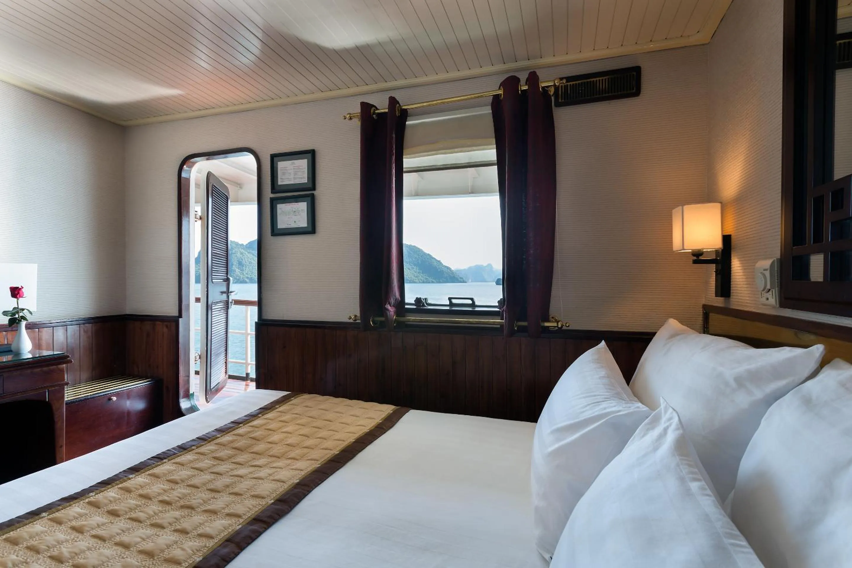 Deluxe Twin Room with Sea View - single occupancy - 2 Days 1 Night in Emeraude Classic Cruises