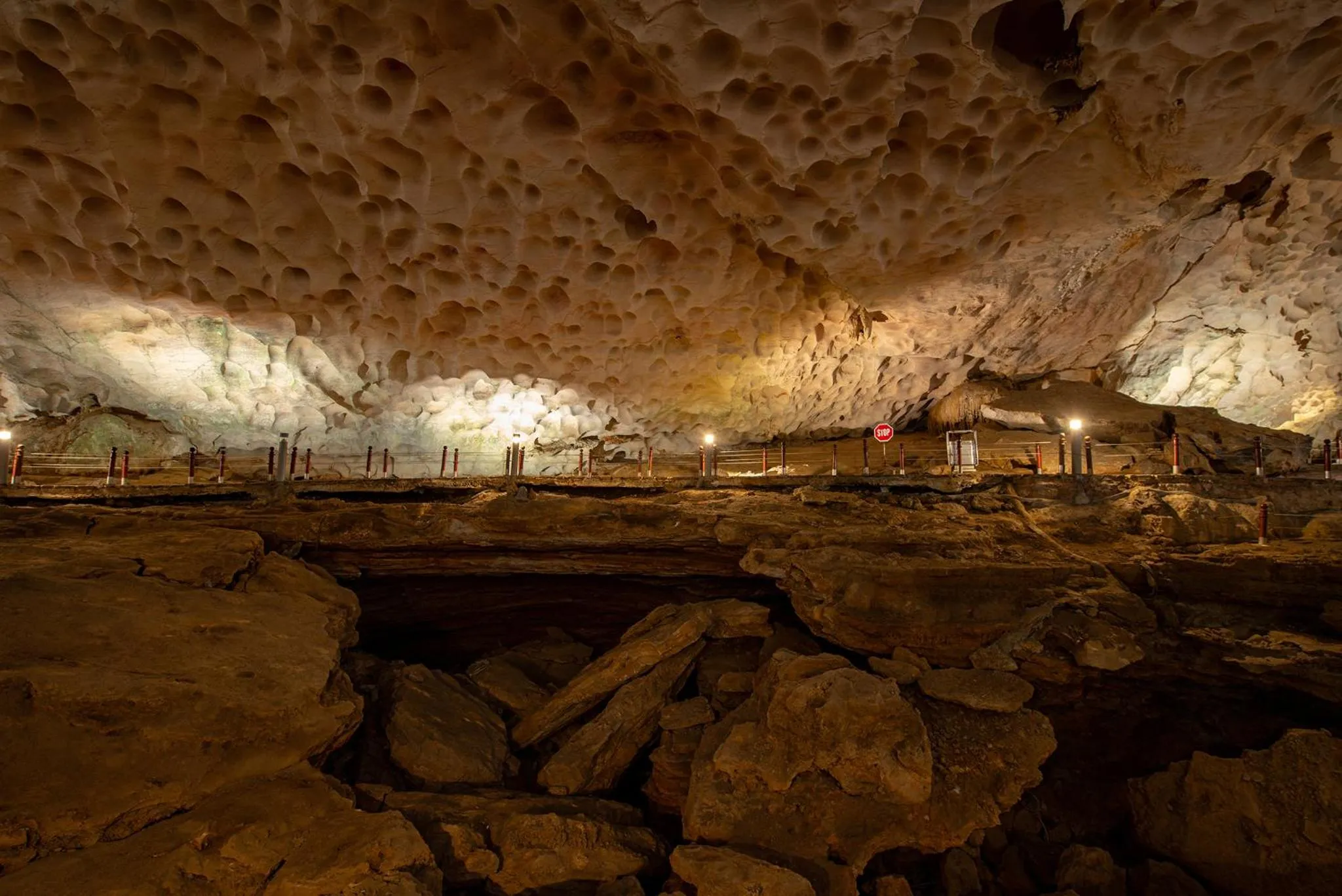 Natural landscape in Emeraude Classic Cruises