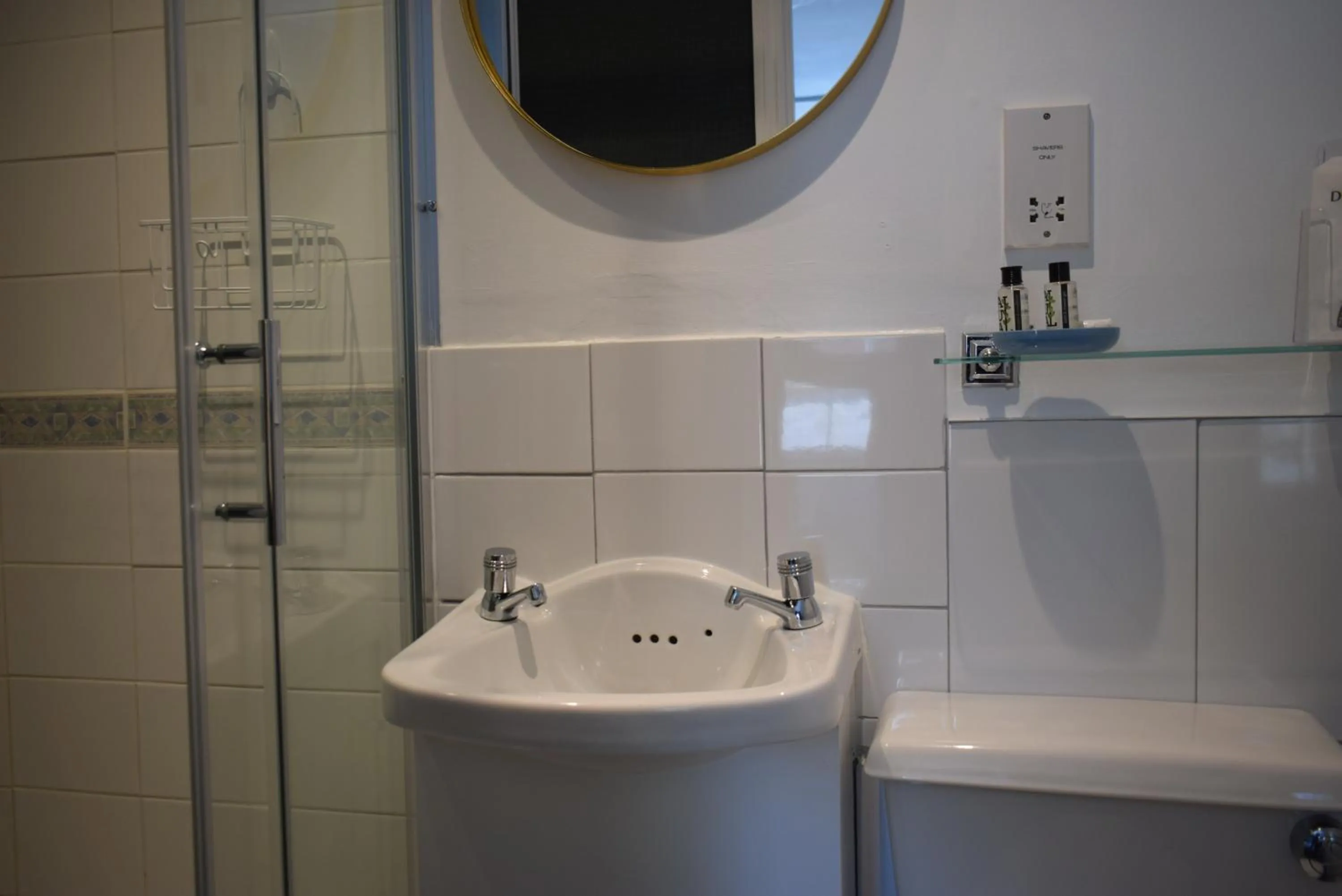 Bathroom in Colson House