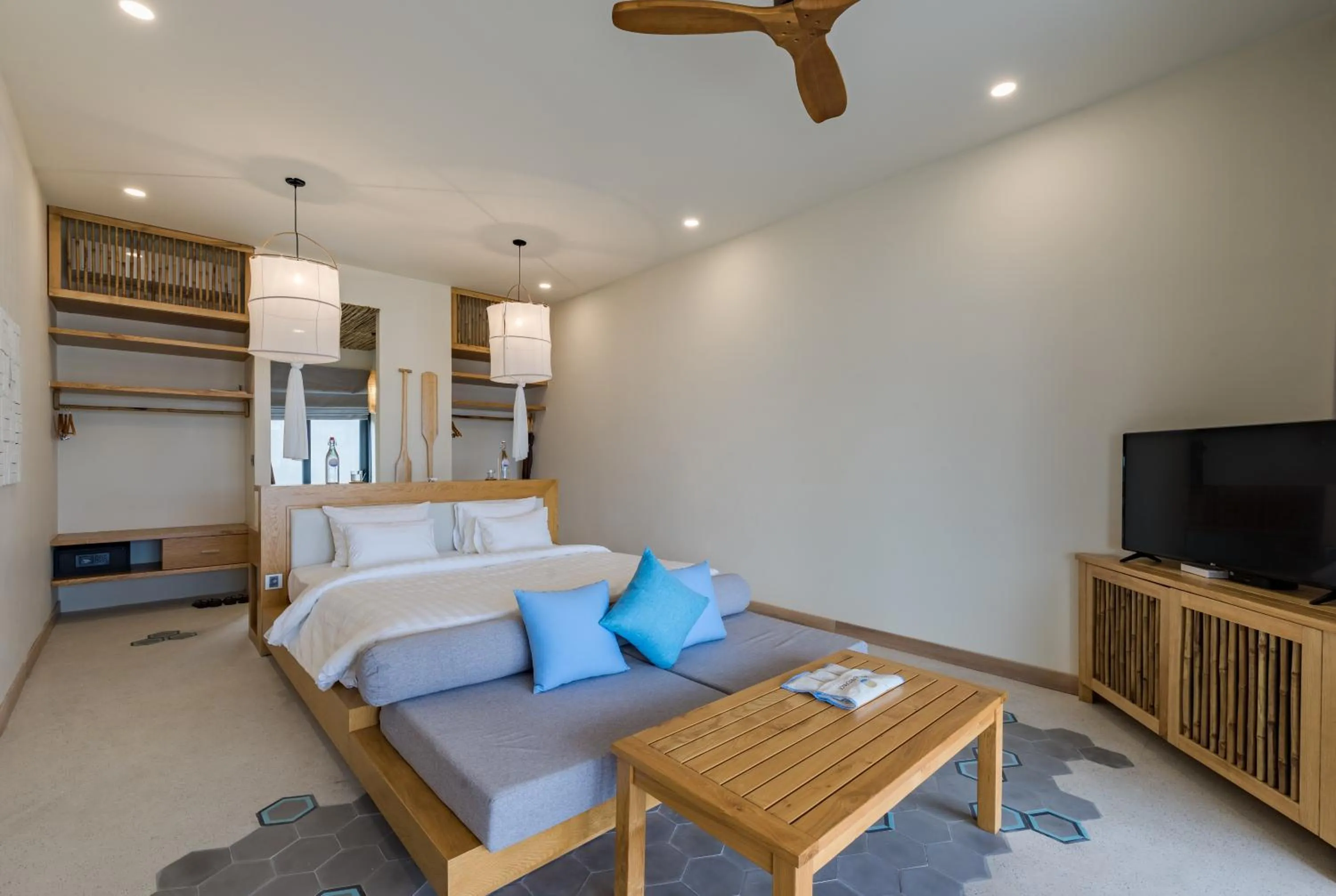 Living room, Bed in Que Toi Village Resort Phu Yen