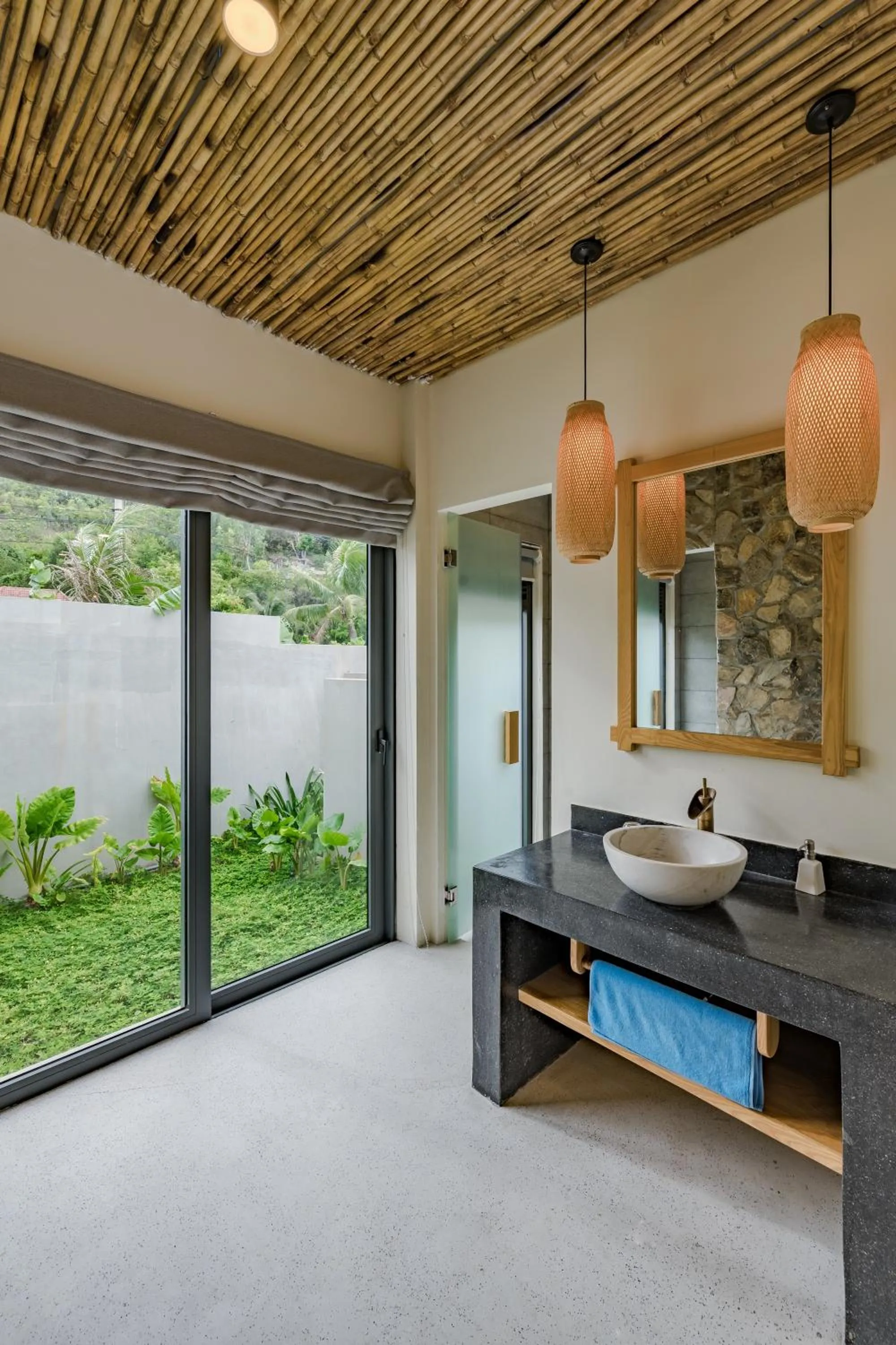 Bathroom in Que Toi Village Resort Phu Yen