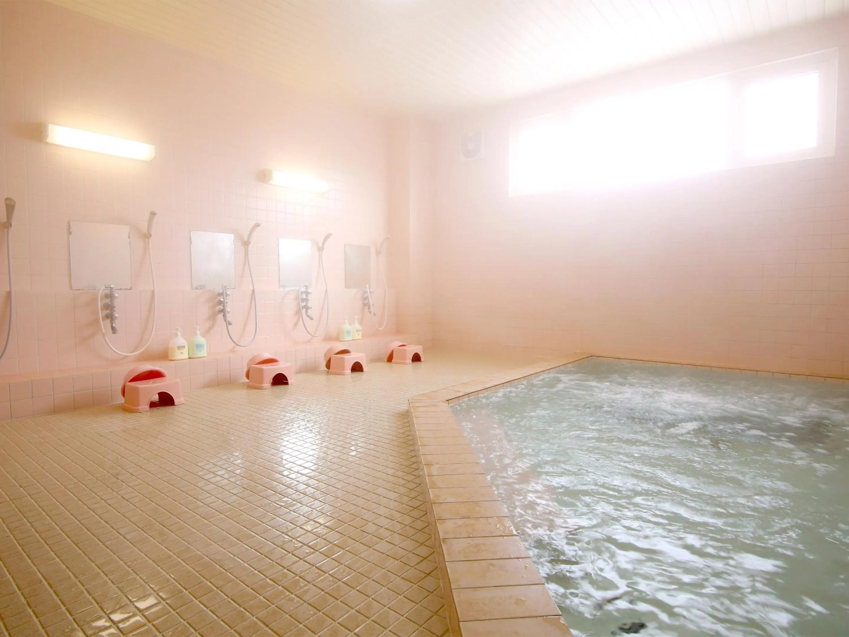 Hot Spring Bath in Lodge Koropokkuru