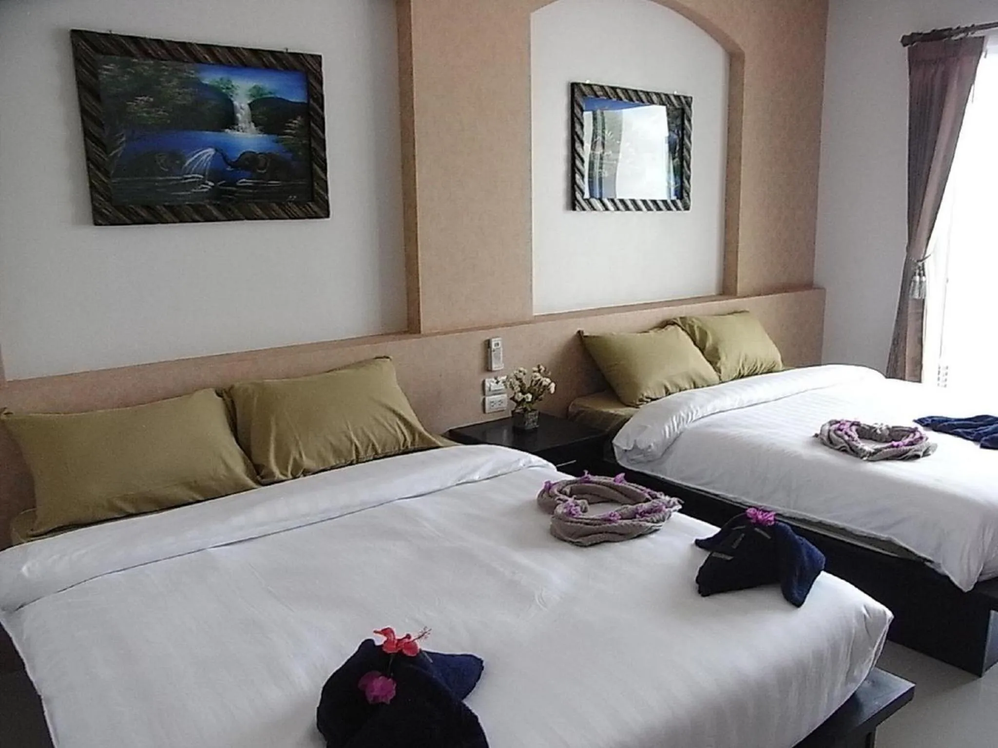 Day, Bed in Chokdee Resort