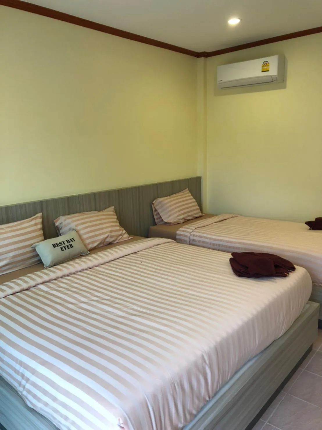 Bed in Chokdee Resort