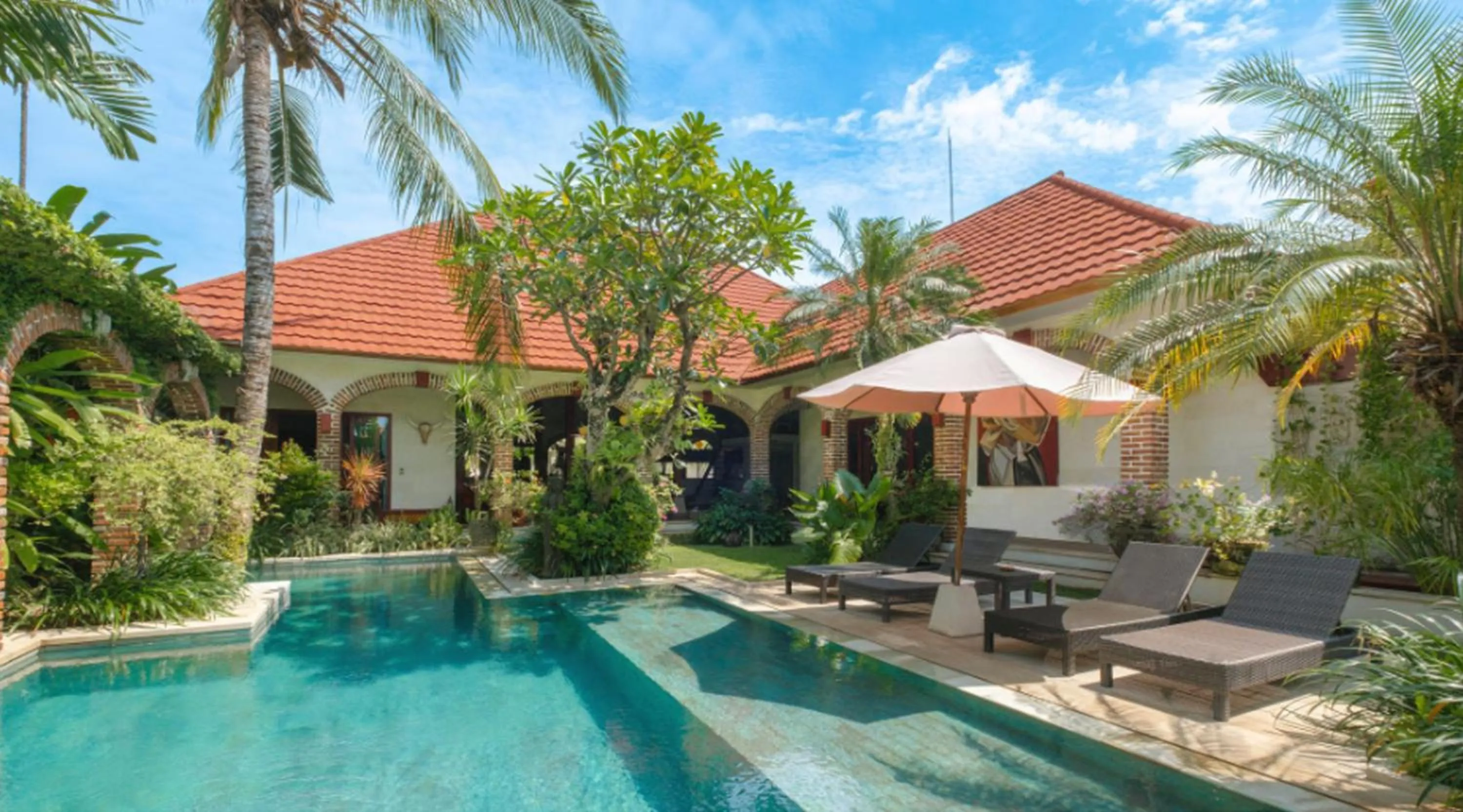 Swimming pool in Bali Dyana Villas