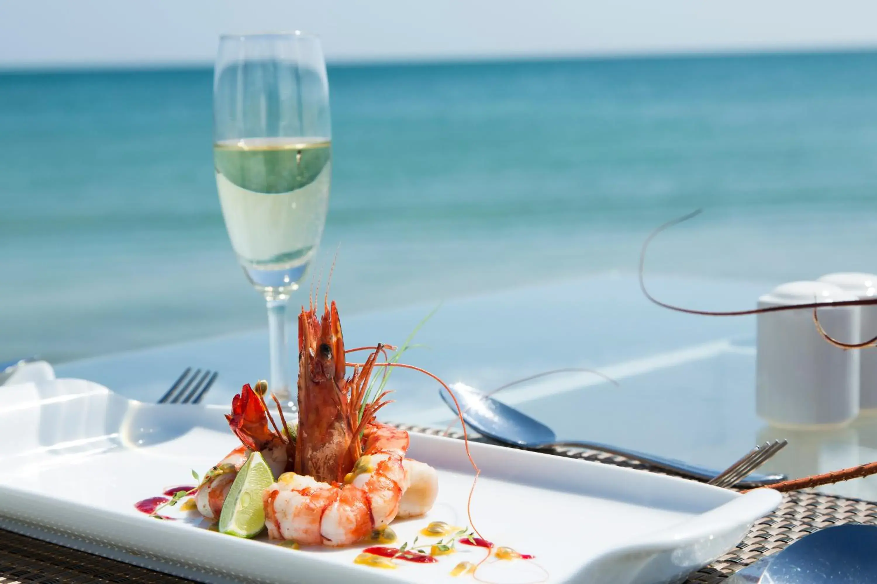 Food in Maalu Maalu Resort & Spa - Thema Collection Food in Maalu Maalu Resort & Spa - Thema Collection