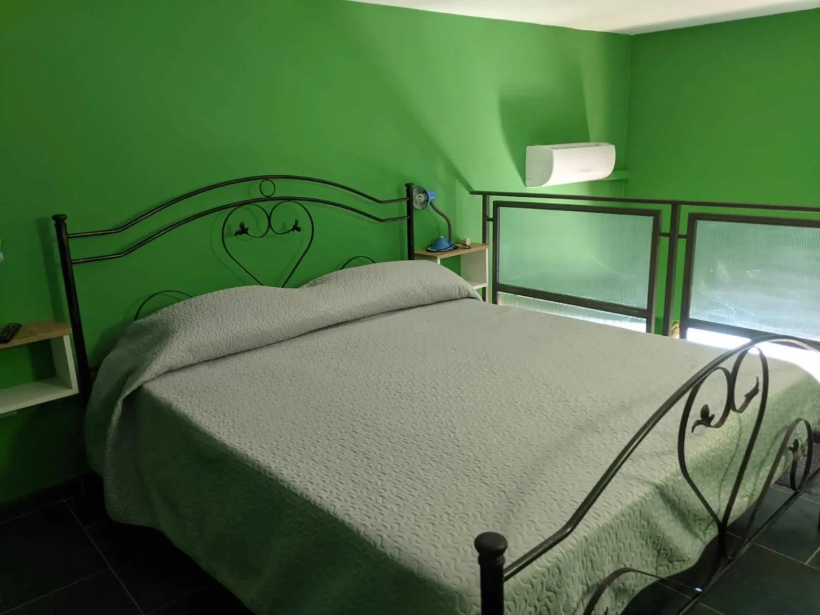 Bedroom, Bed in B&B dei Murales