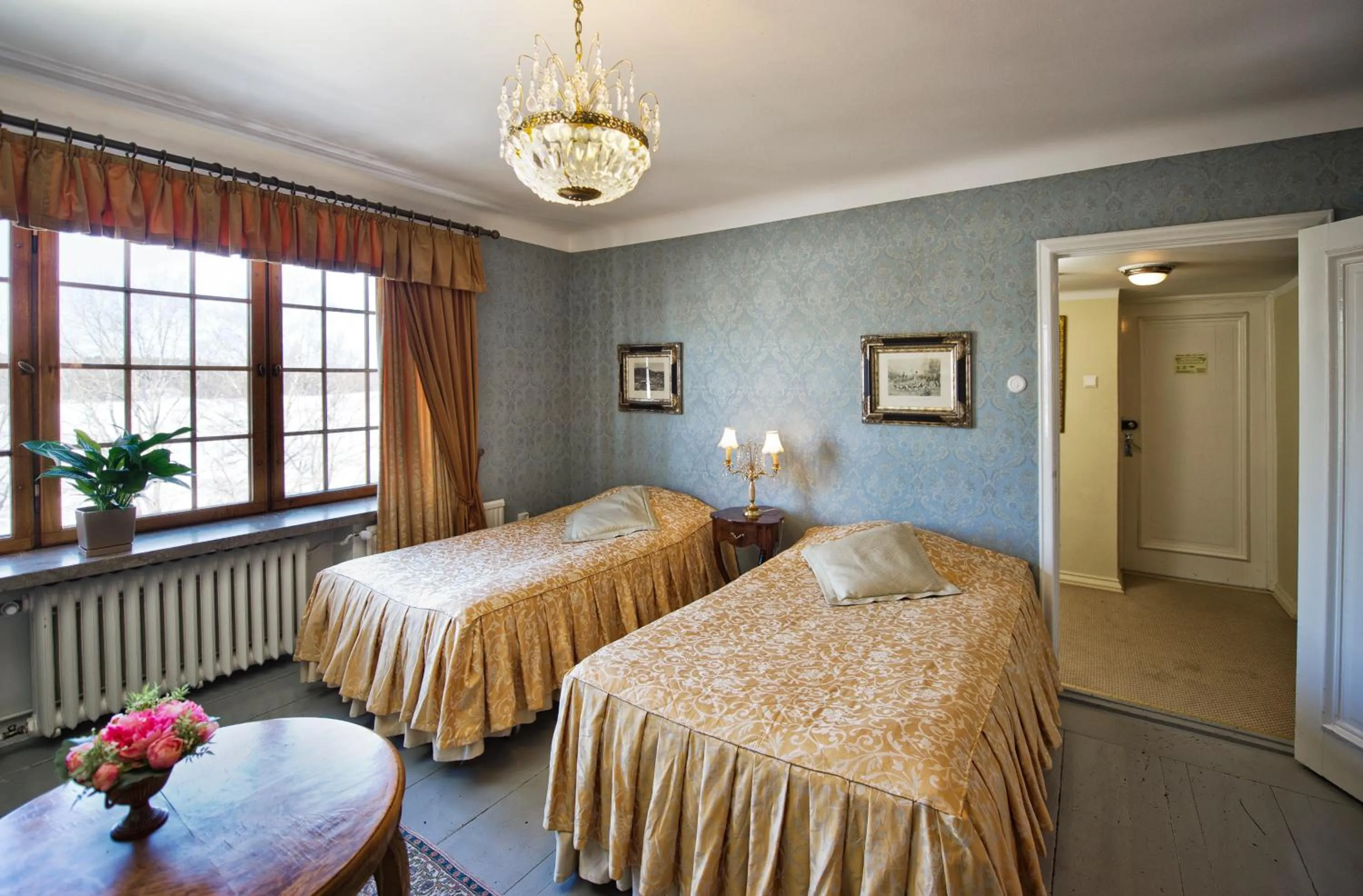 Photo of the whole room, Bed in Hotel Vanajanlinna