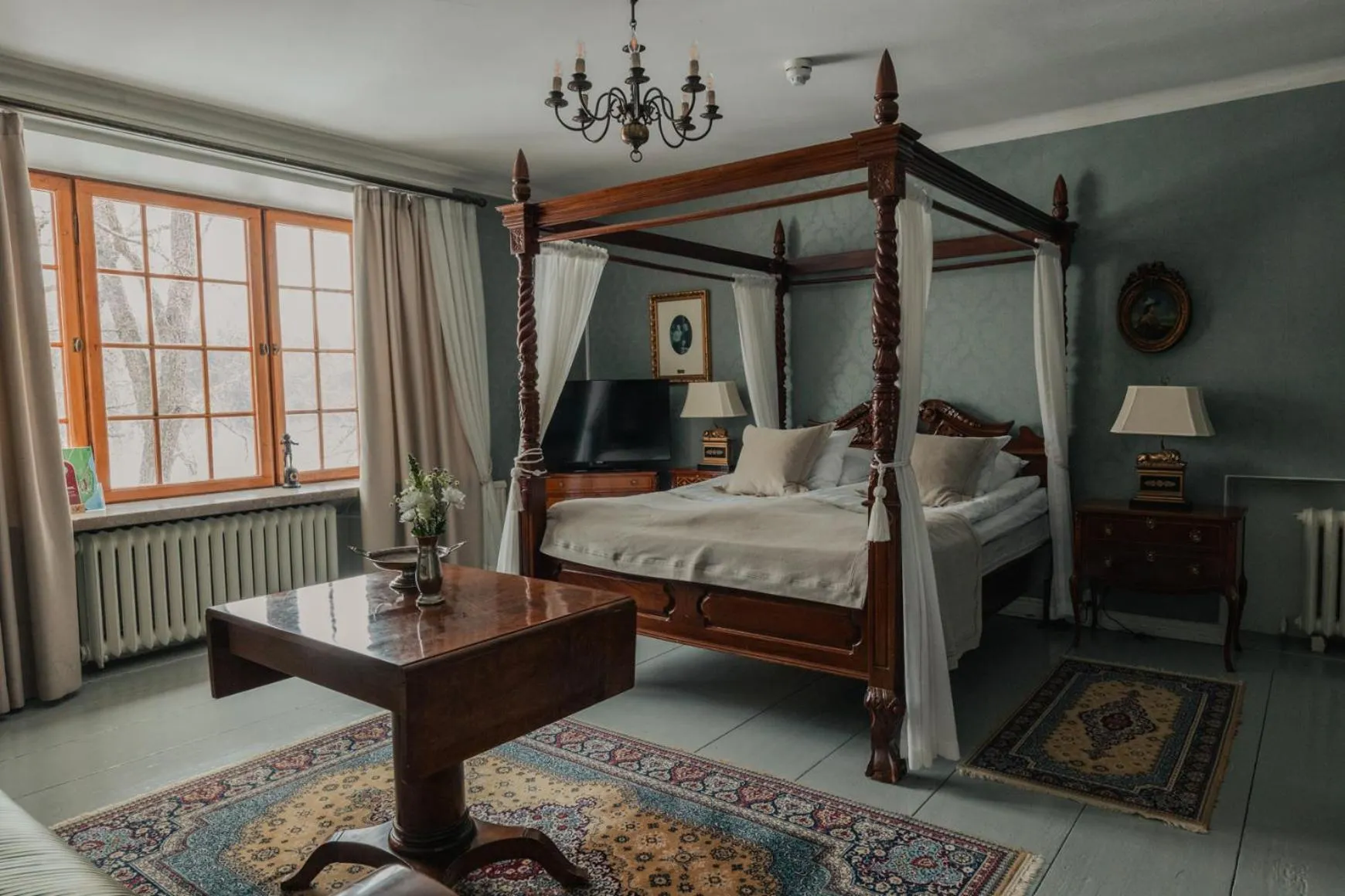 Bed in Hotel Vanajanlinna