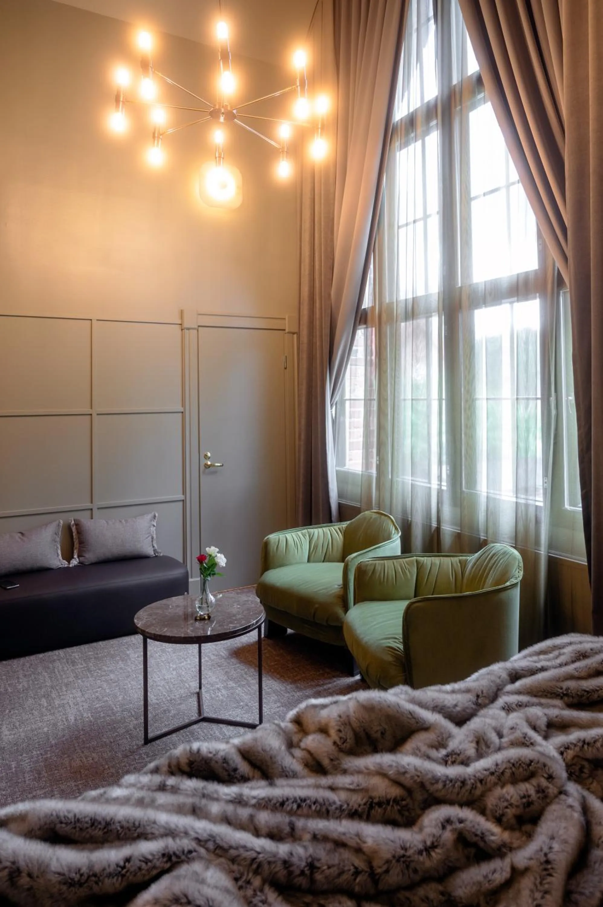 Seating area in Hotel Vanajanlinna