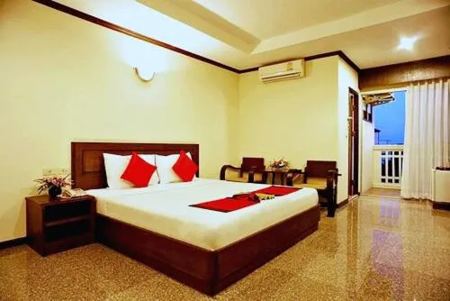 Bed in Royal Panerai Hotel Chiangmai