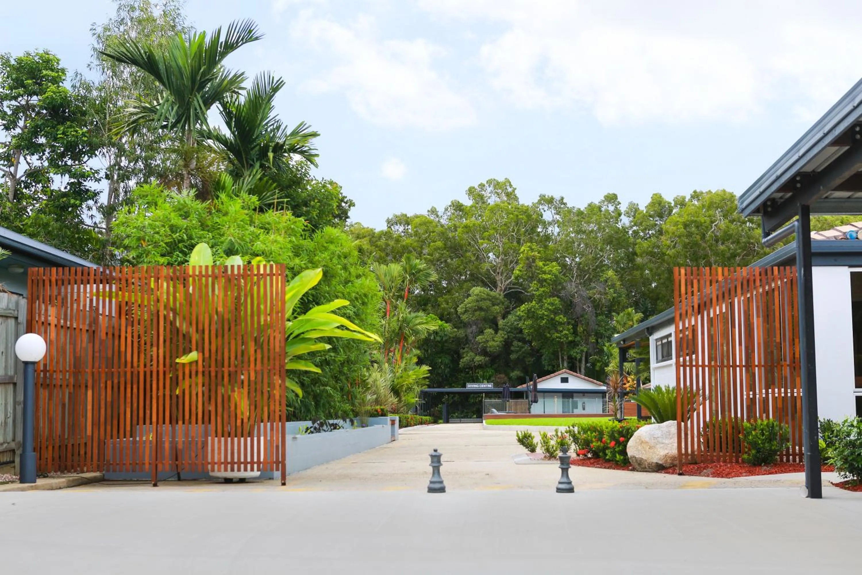 Facade/entrance in Birch Resort Port Douglas