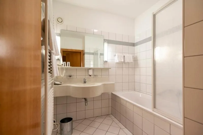 Bathroom in Hotel Gasthof Lercher