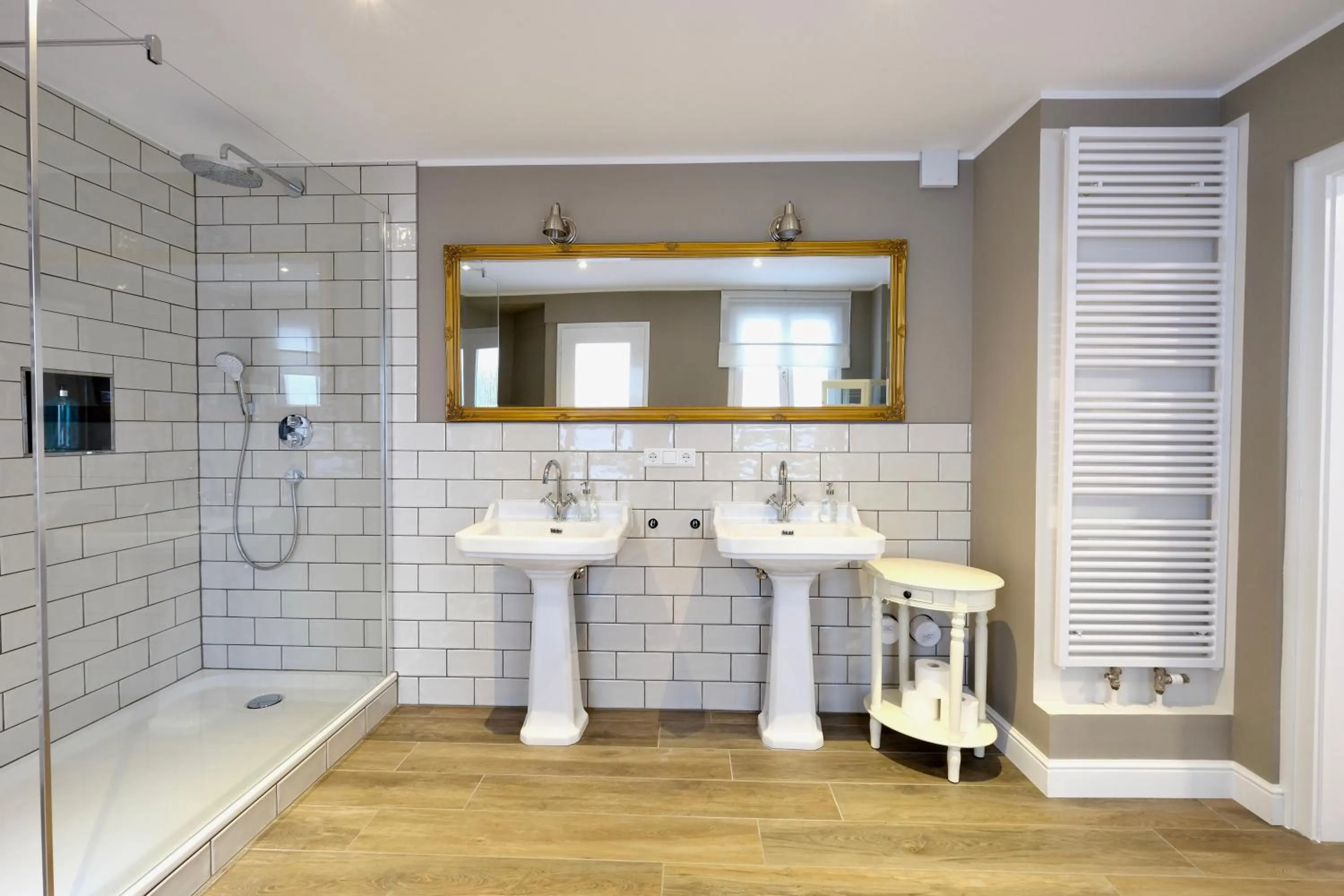 Shower in Boutique Charme Apartments Langestr 14