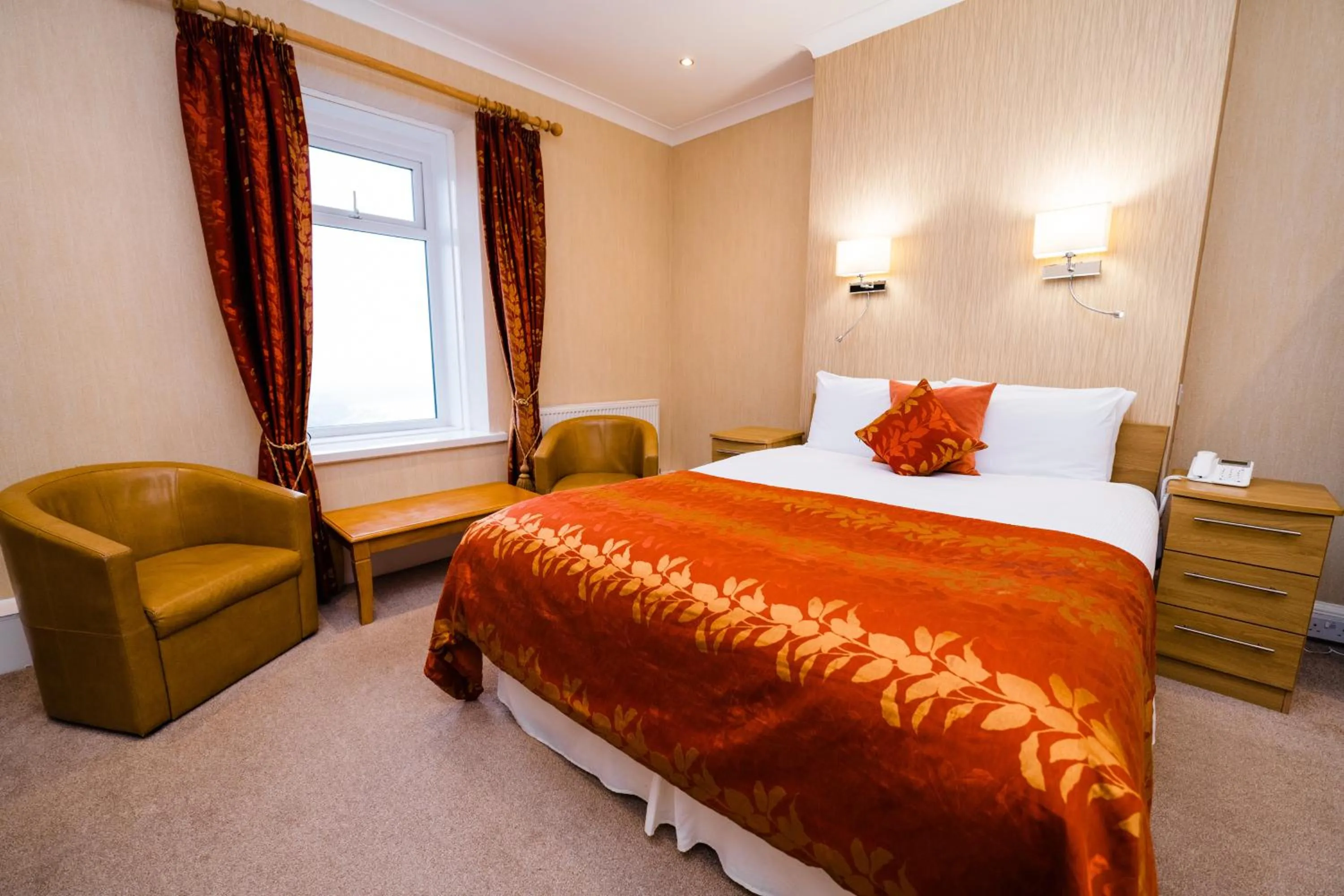 Bed in Raven Hall Hotel