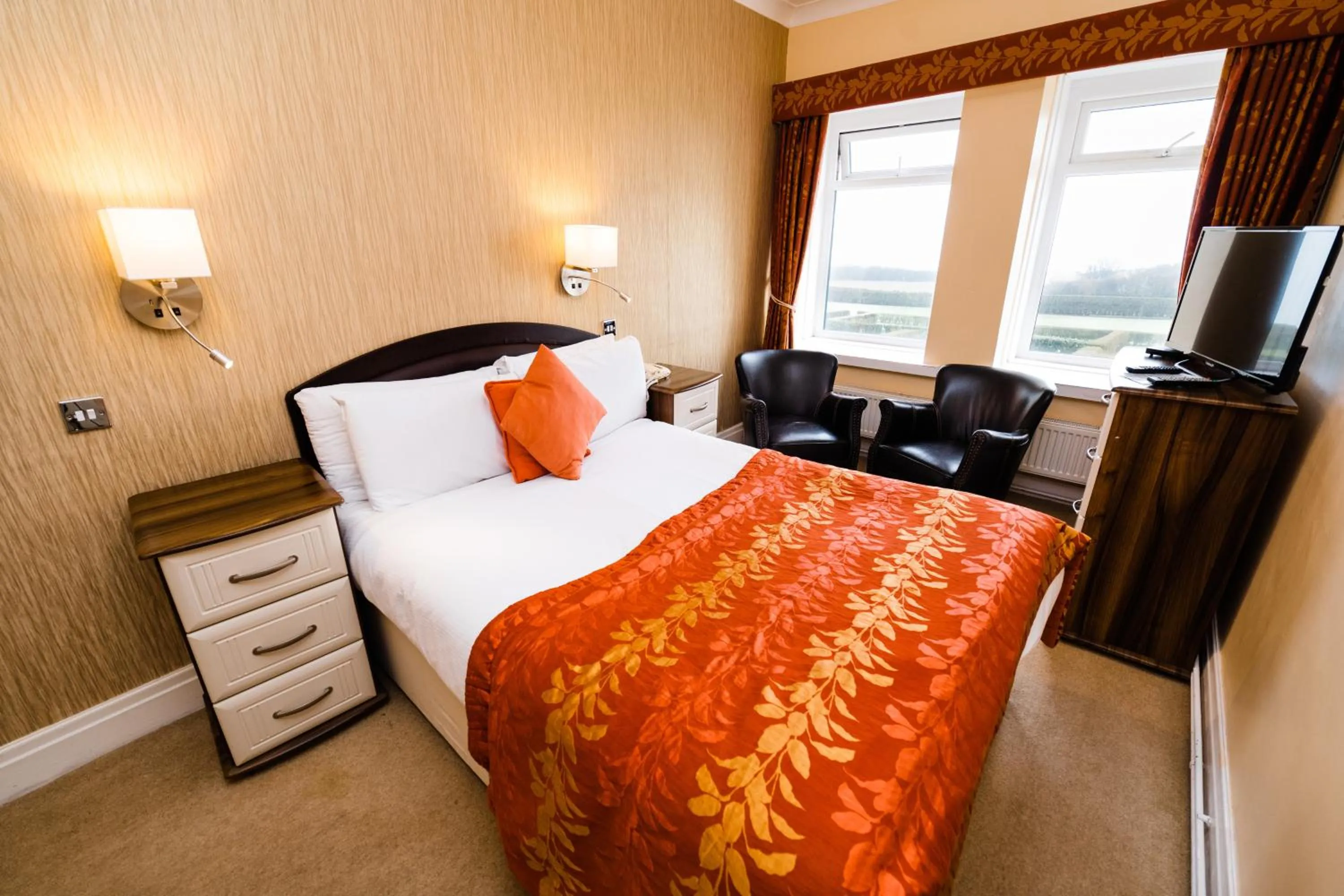 Bed in Raven Hall Hotel