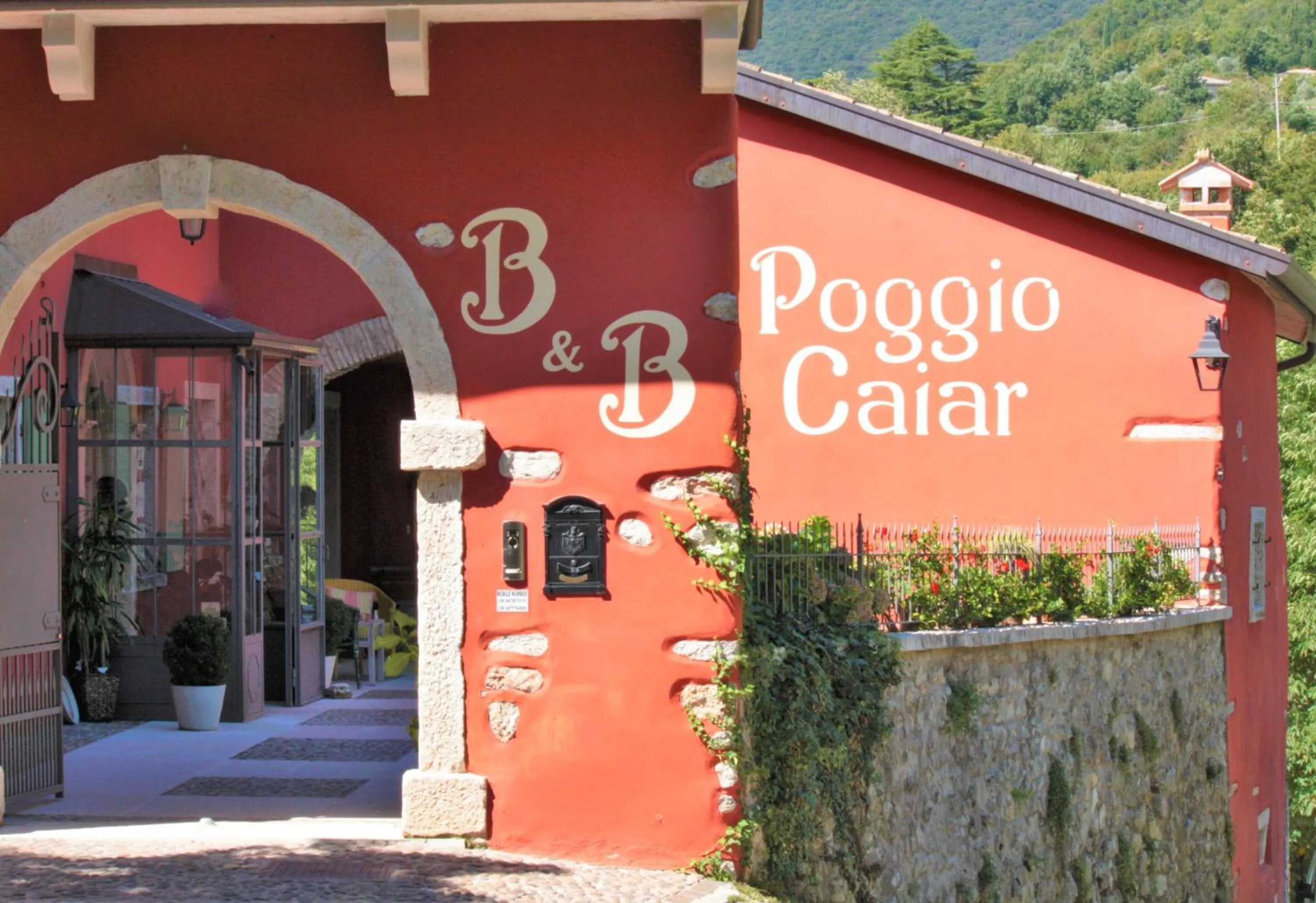 Property building in B&B POGGIO CAIAR