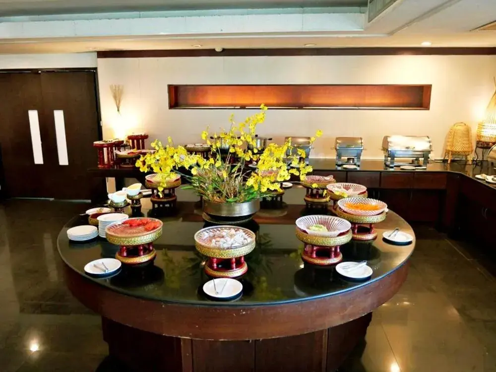 Restaurant/places to eat in Royal Peninsula Hotel Chiangmai Restaurant/places to eat in Royal Peninsula Hotel Chiangmai