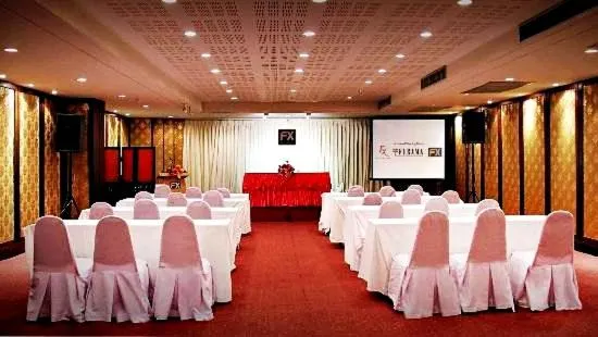 Meeting/conference room in Royal Peninsula Hotel Chiangmai