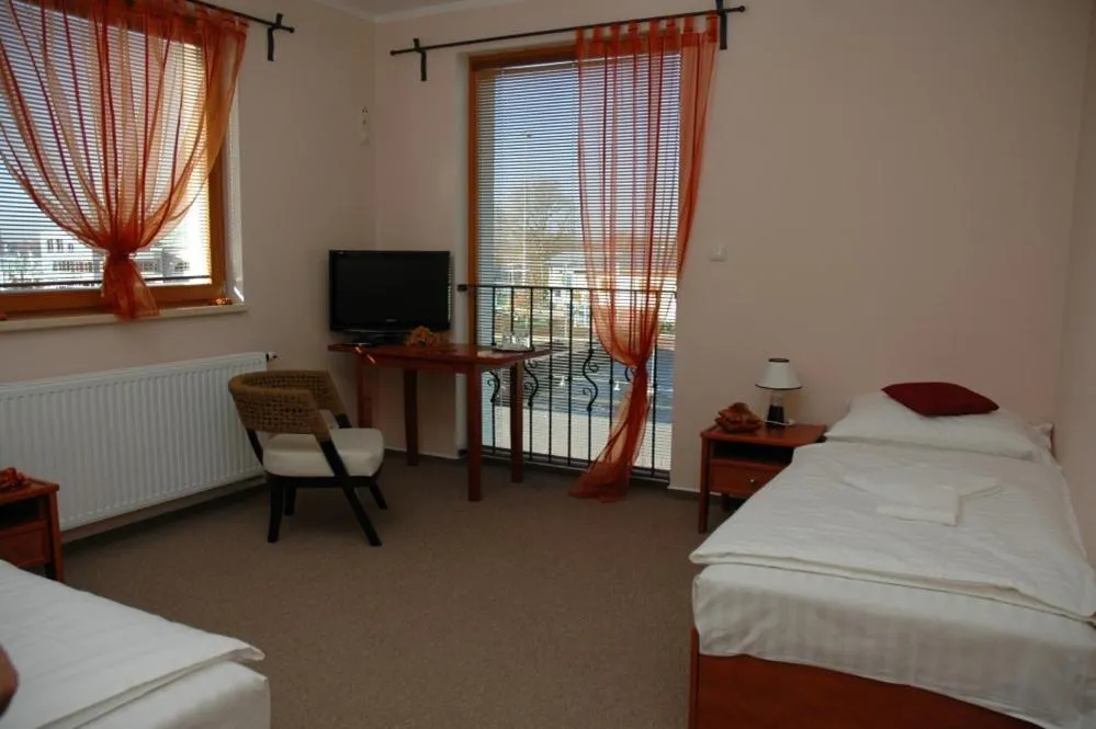 Other, Bed in Hotel & restaurant SIGNAL