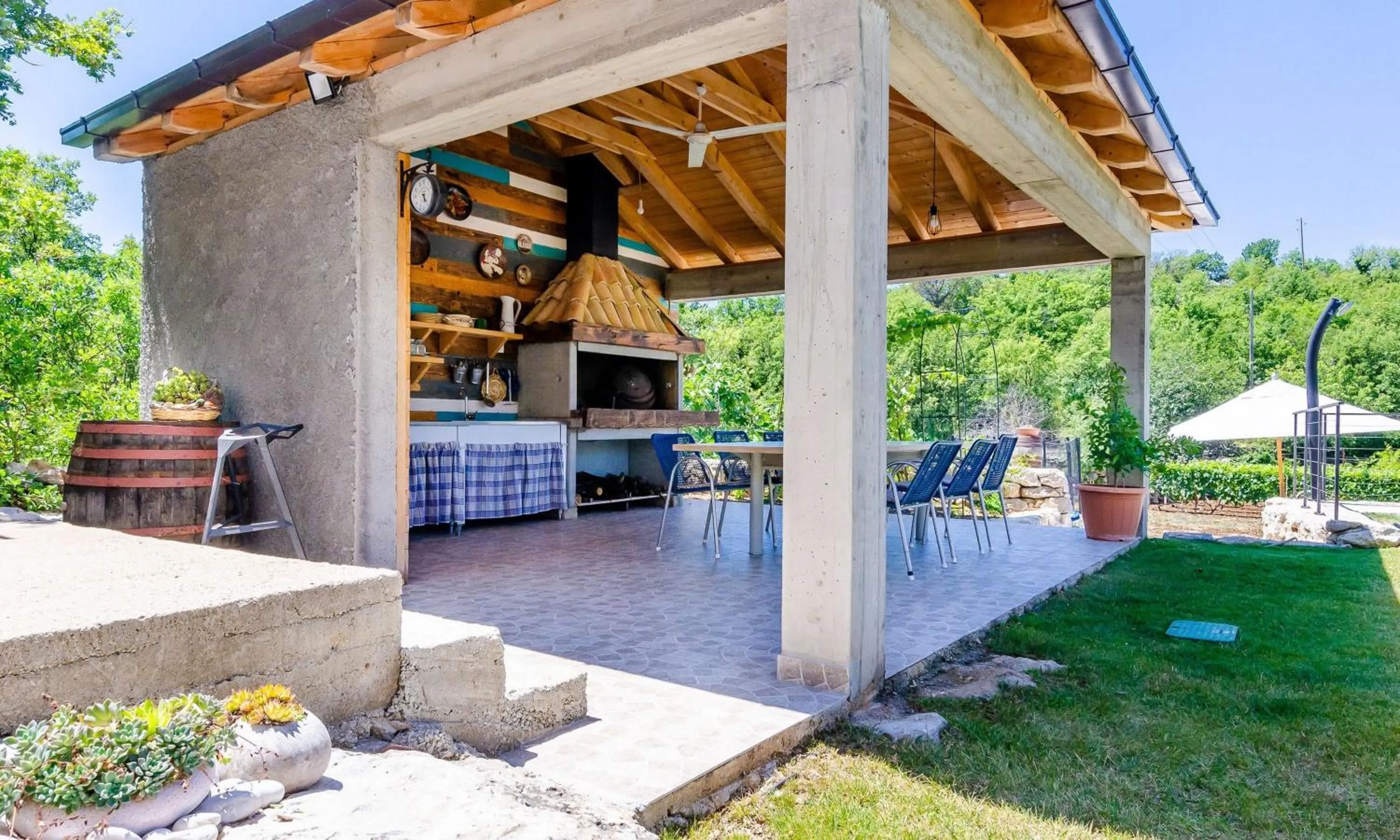BBQ facilities in Villa Majkovica