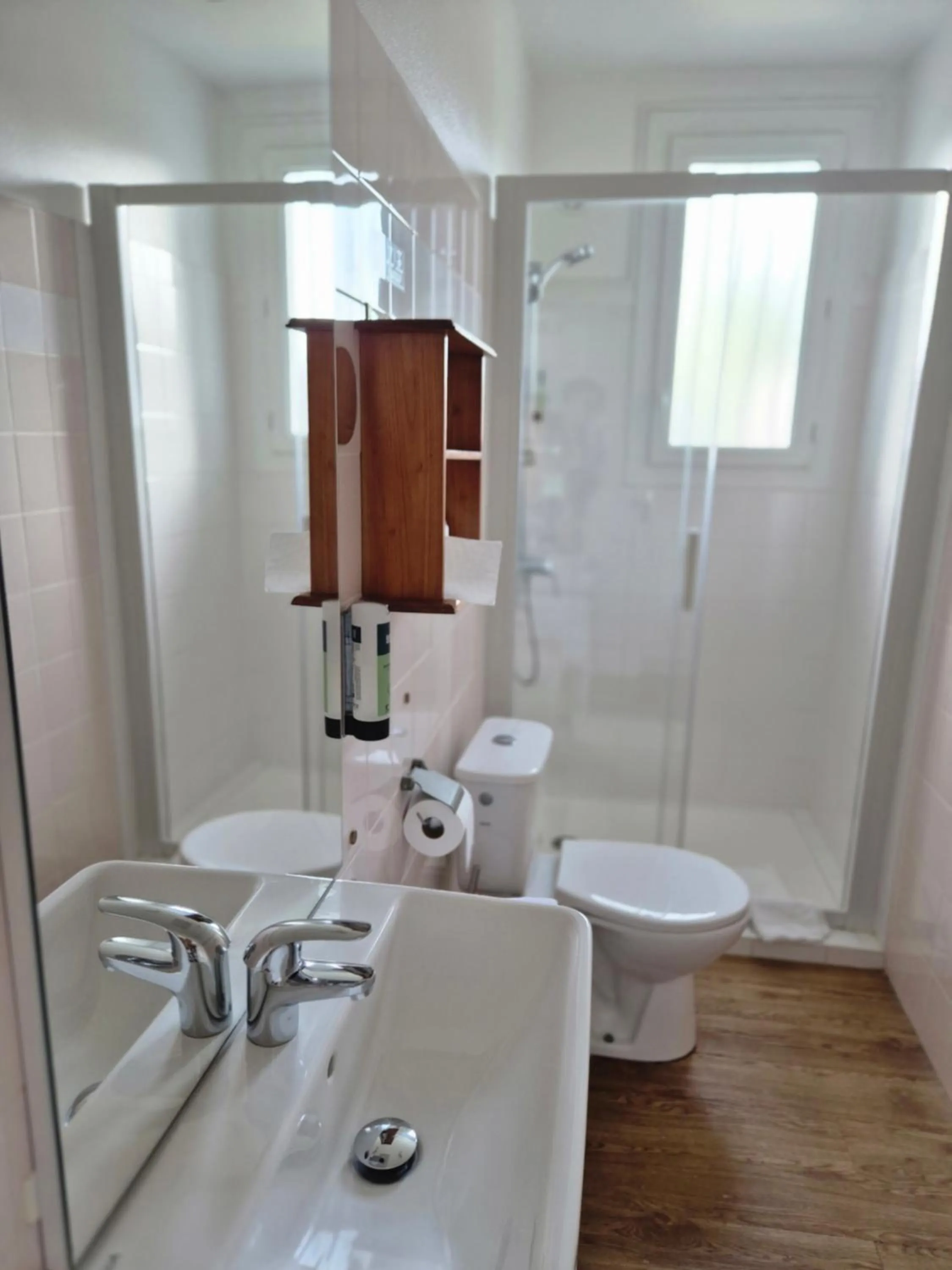 Logis Hôtel Restaurant L'Oustal