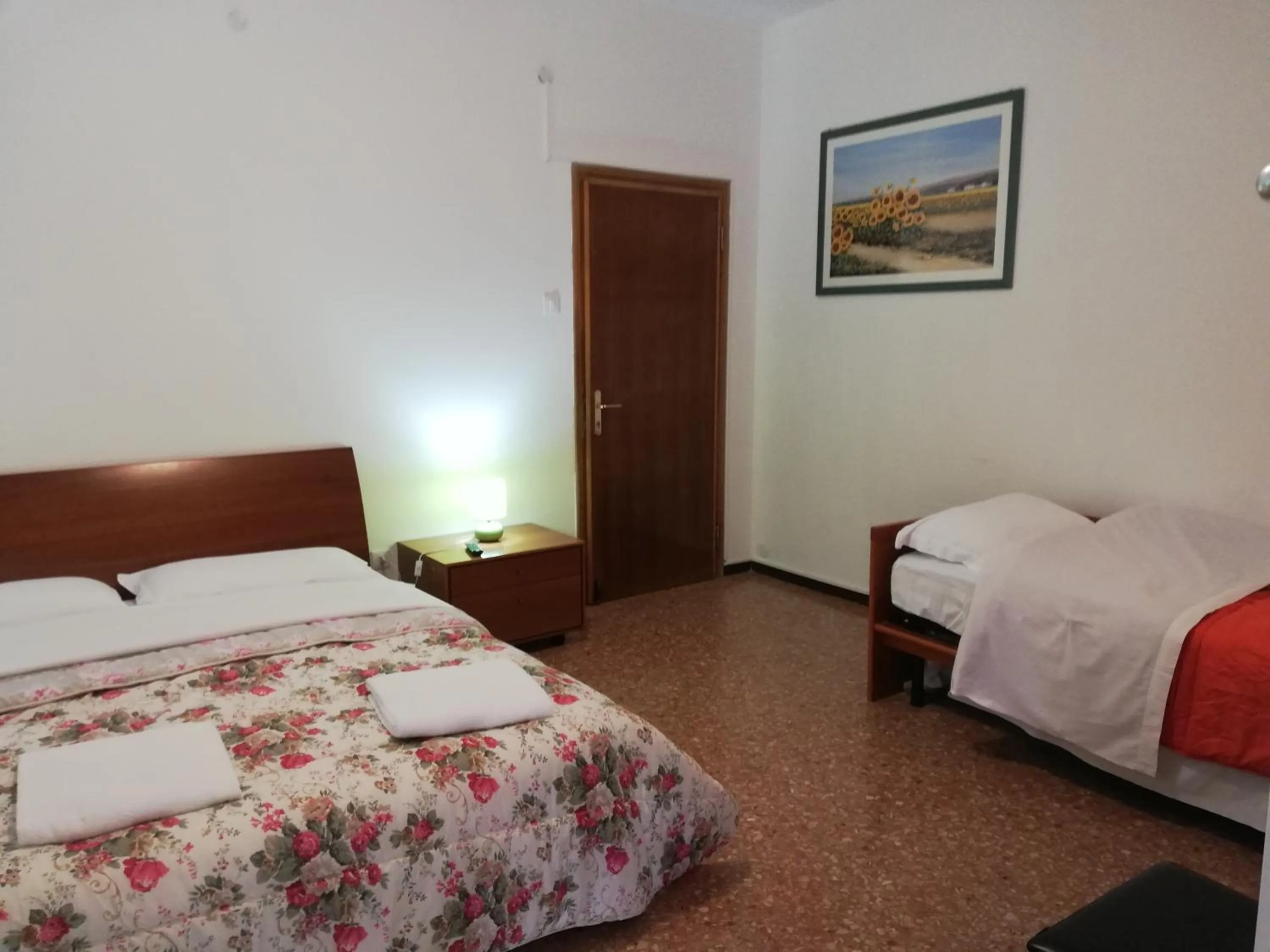 Bed in Venice Best Vacation