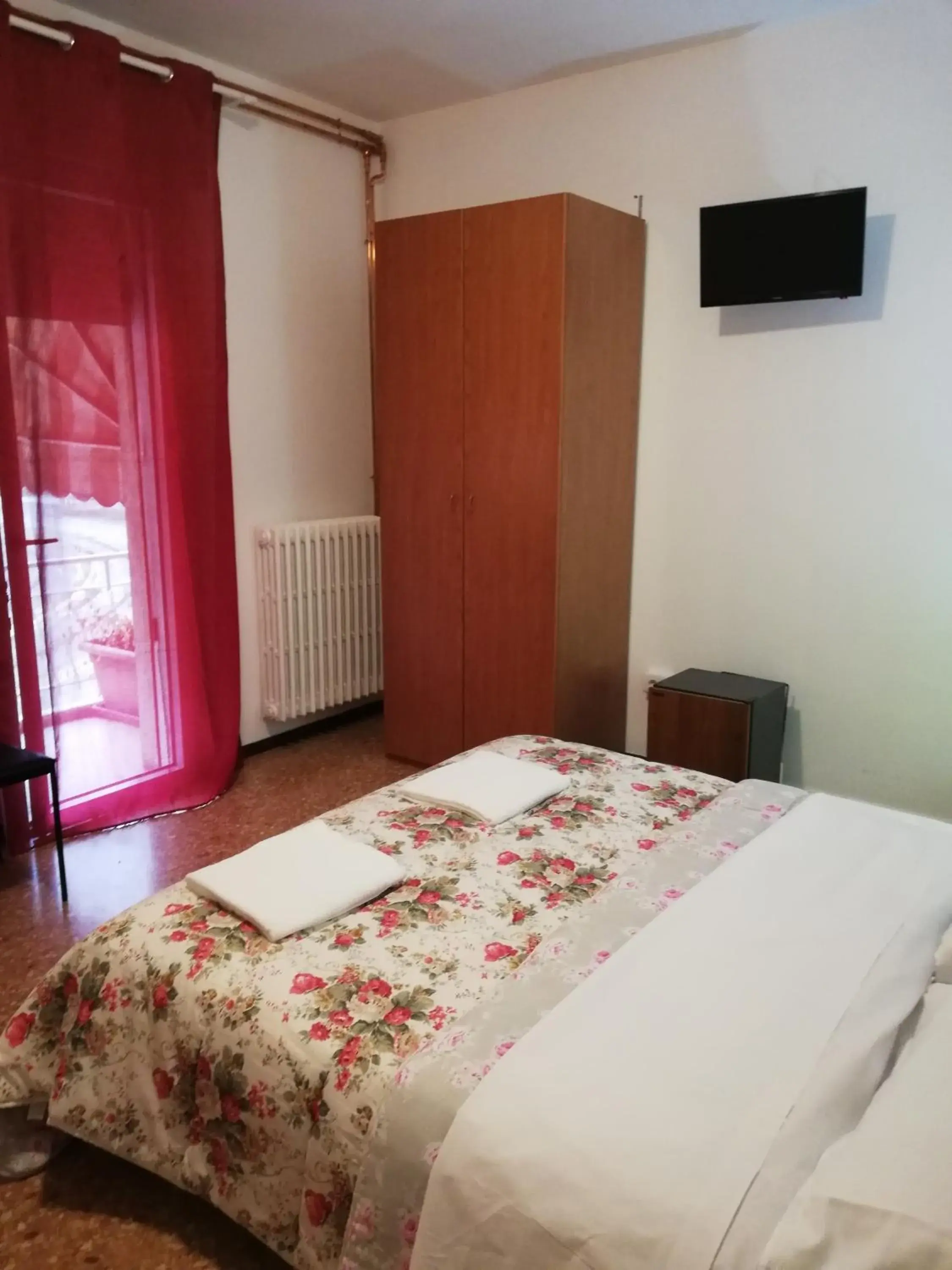 Classic Triple Room in Ca' Concordia Venice Classic Triple Room in Ca' Concordia Venice