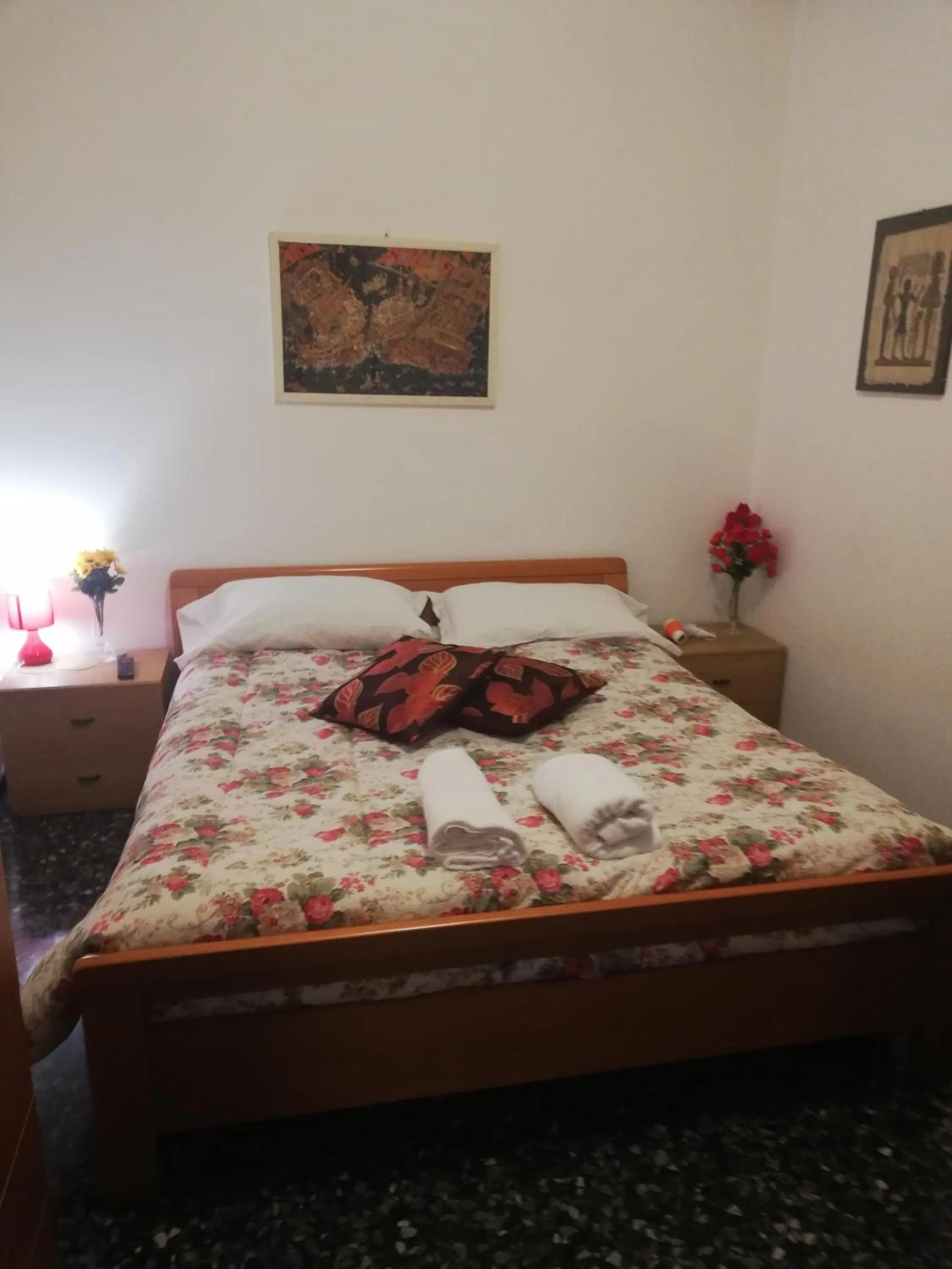 Bed in Venice Best Vacation