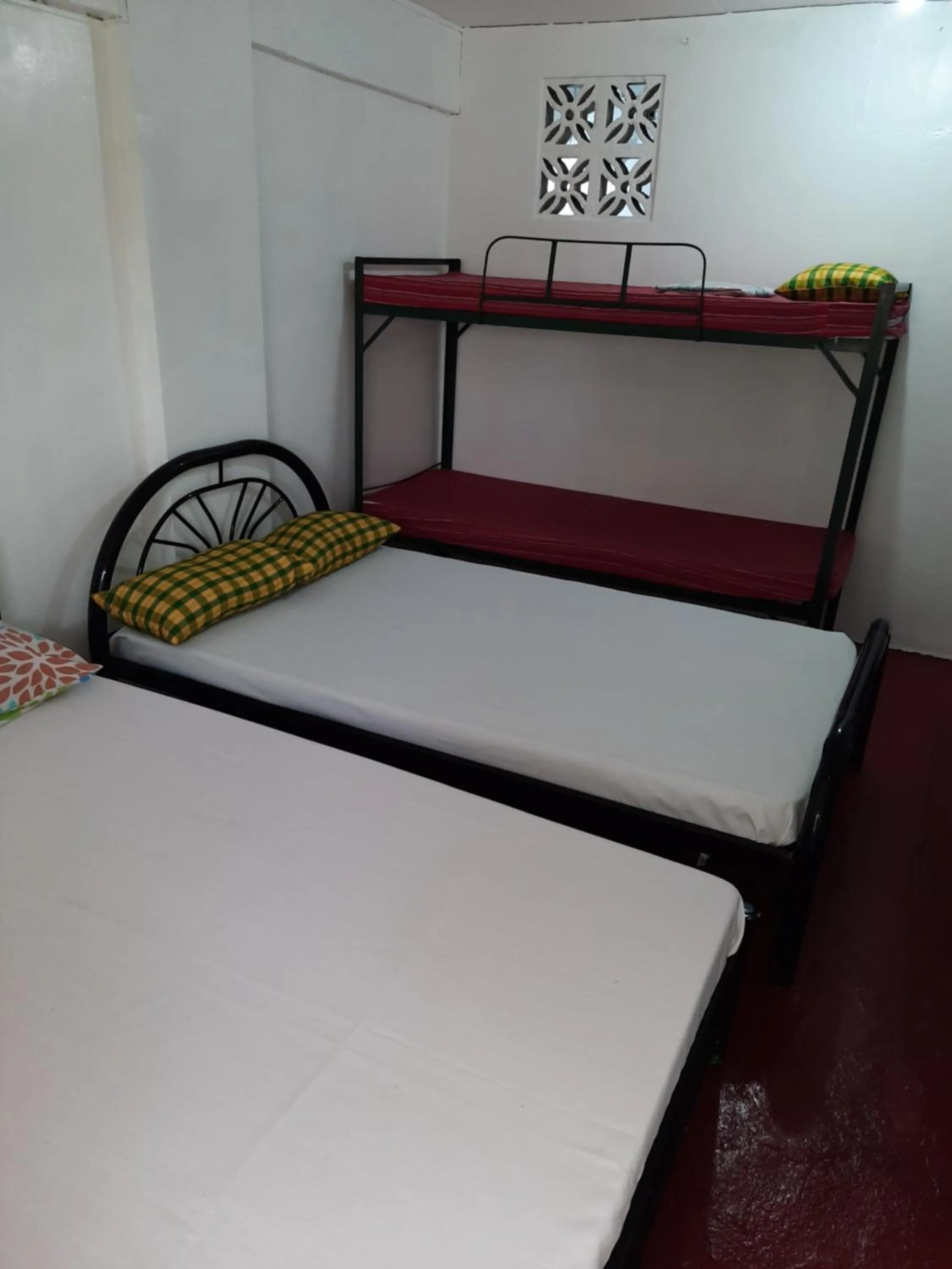 Bed in Antipolo Budget Hostel,Family Rooms