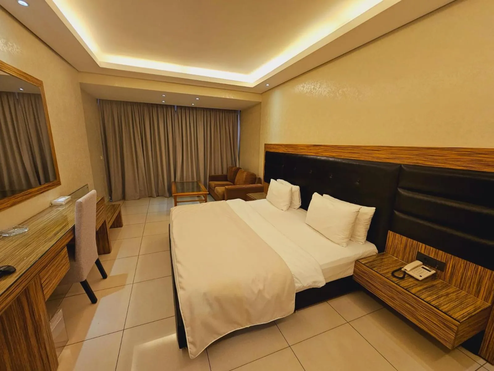 Bed in Verdun Suites Hotel