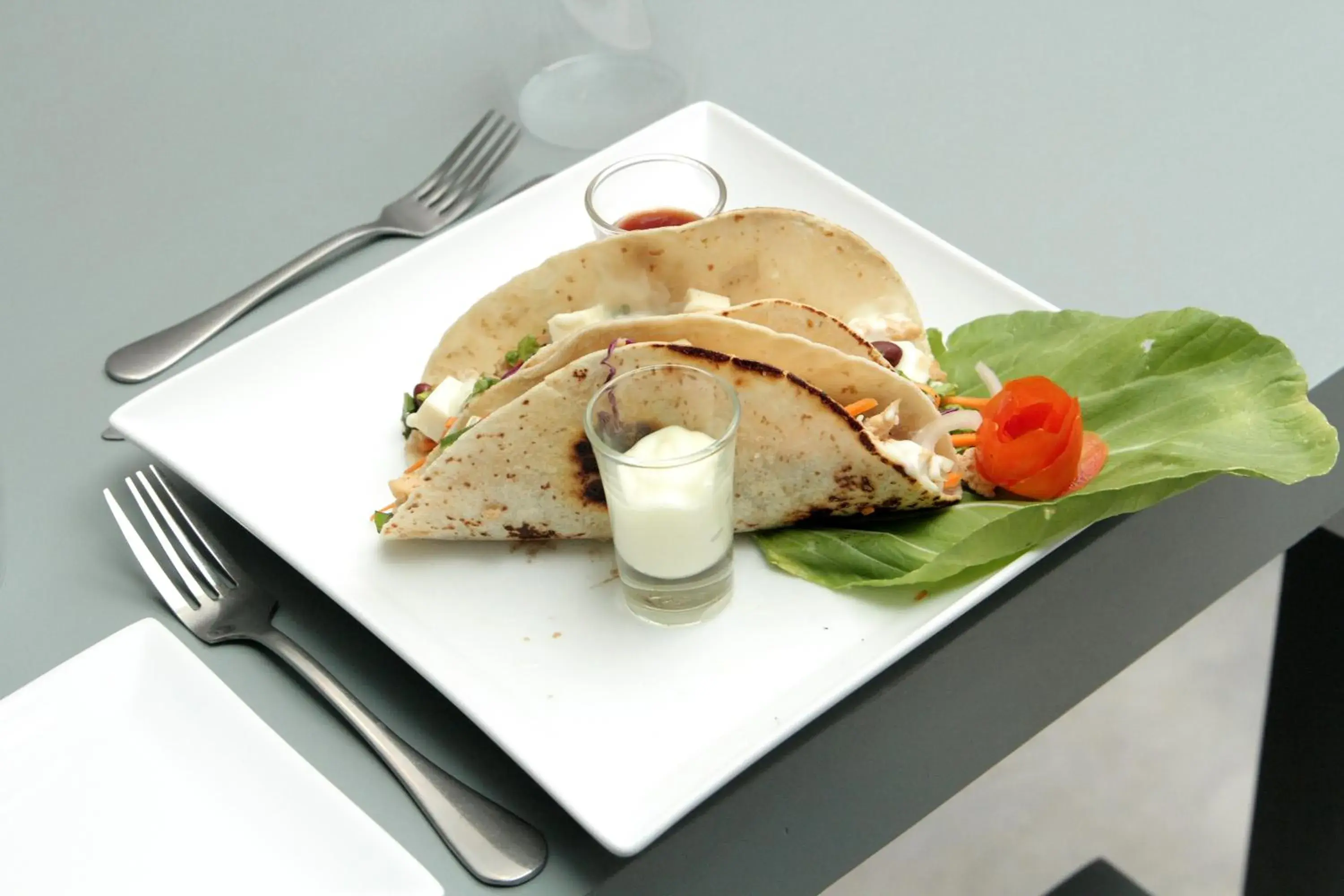 Food and drinks in Somerset Mirissa Beach Food and drinks in Somerset Mirissa Beach